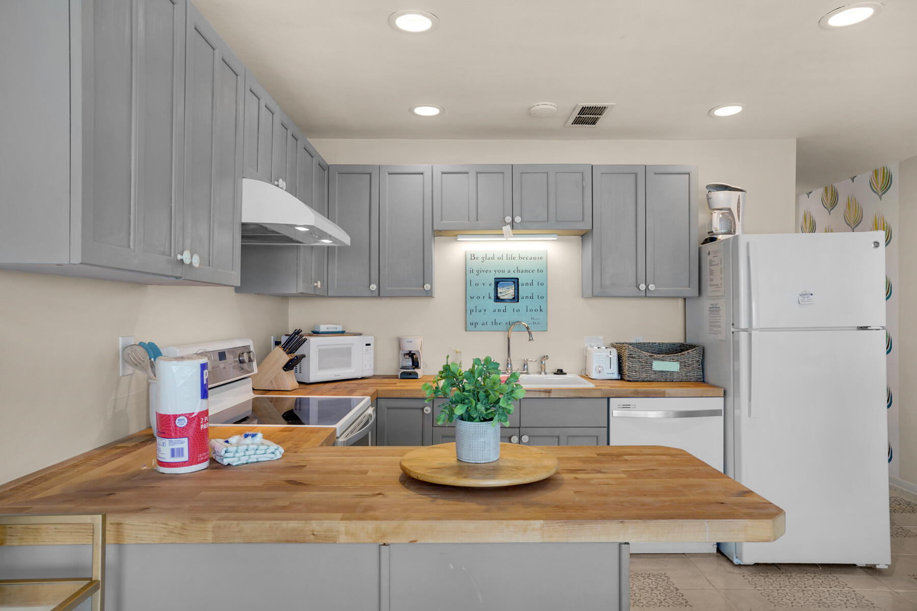 RAMSGATE AT CAMP CREEK - Residential