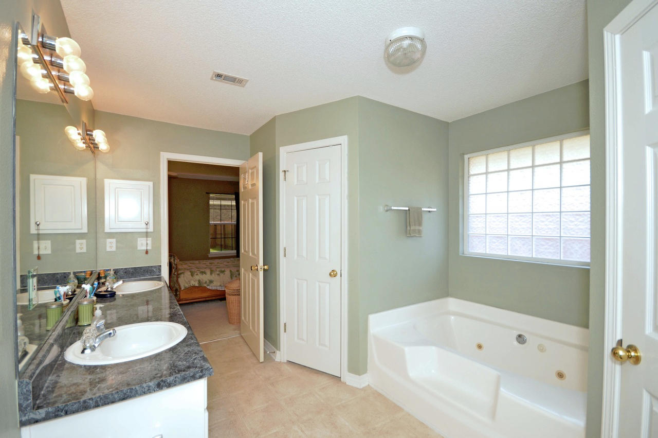 CREETWOOD PLACE - Residential