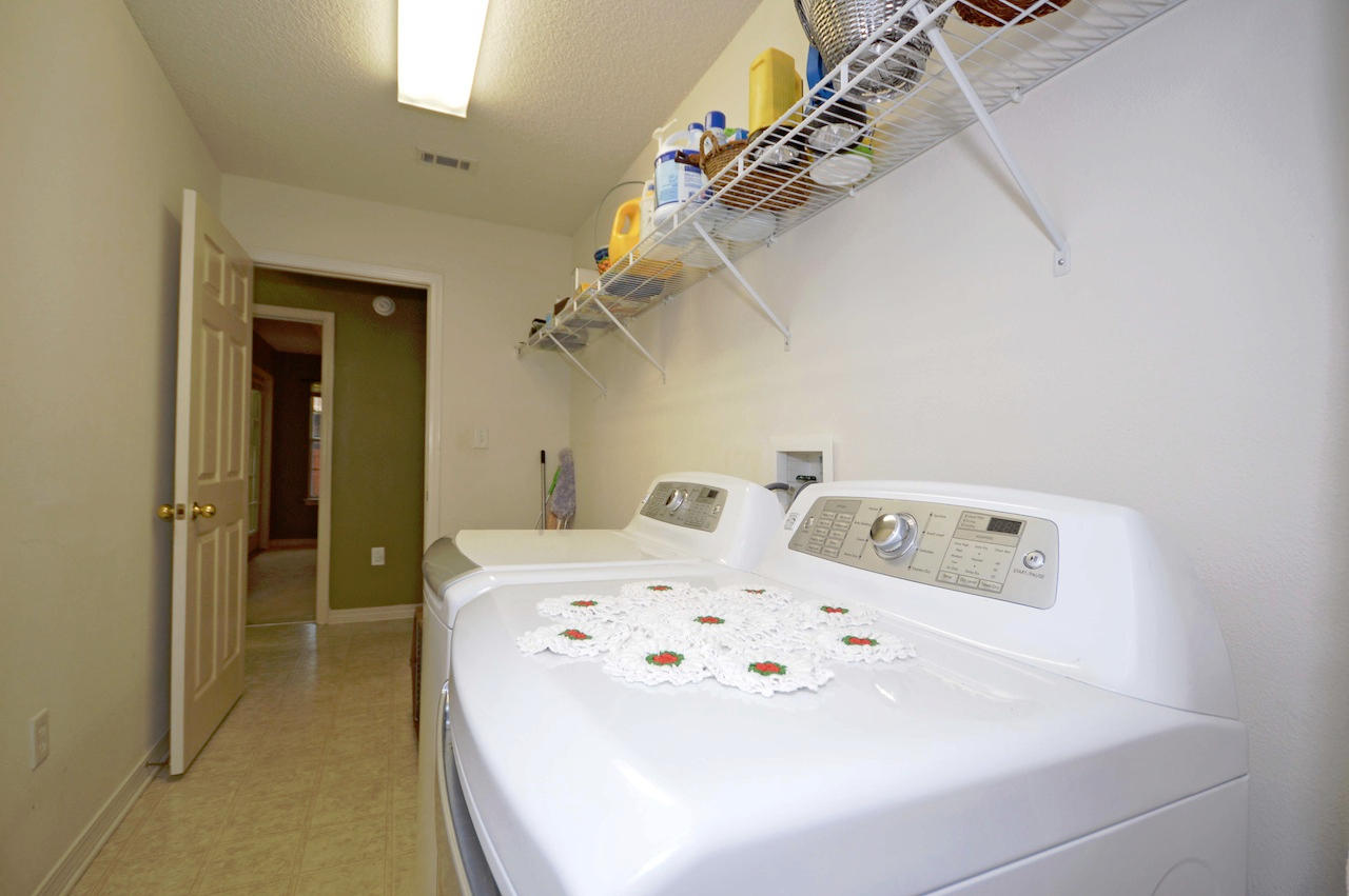 CREETWOOD PLACE - Residential