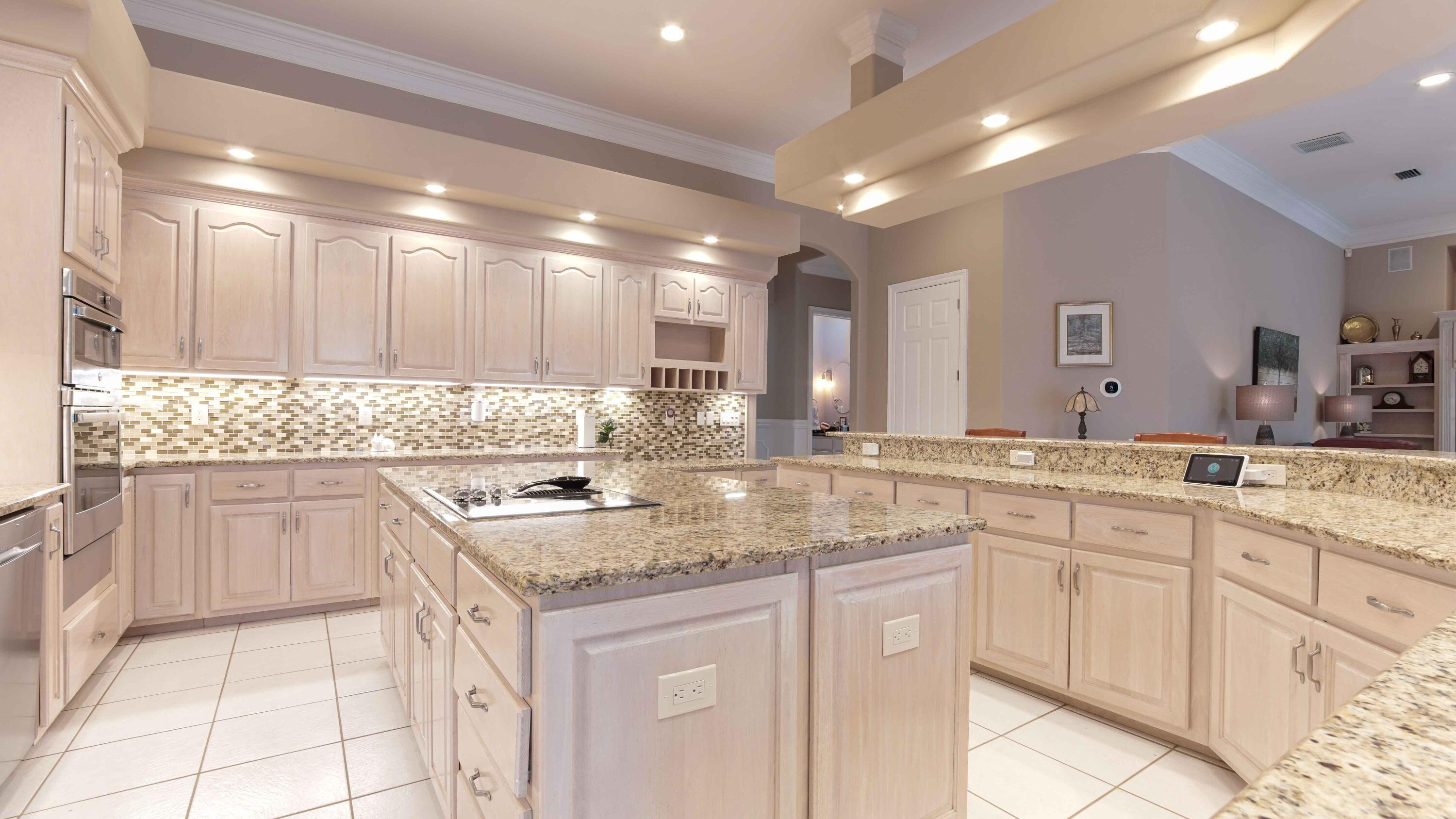 EMERALD LAKES PH 1 - Residential