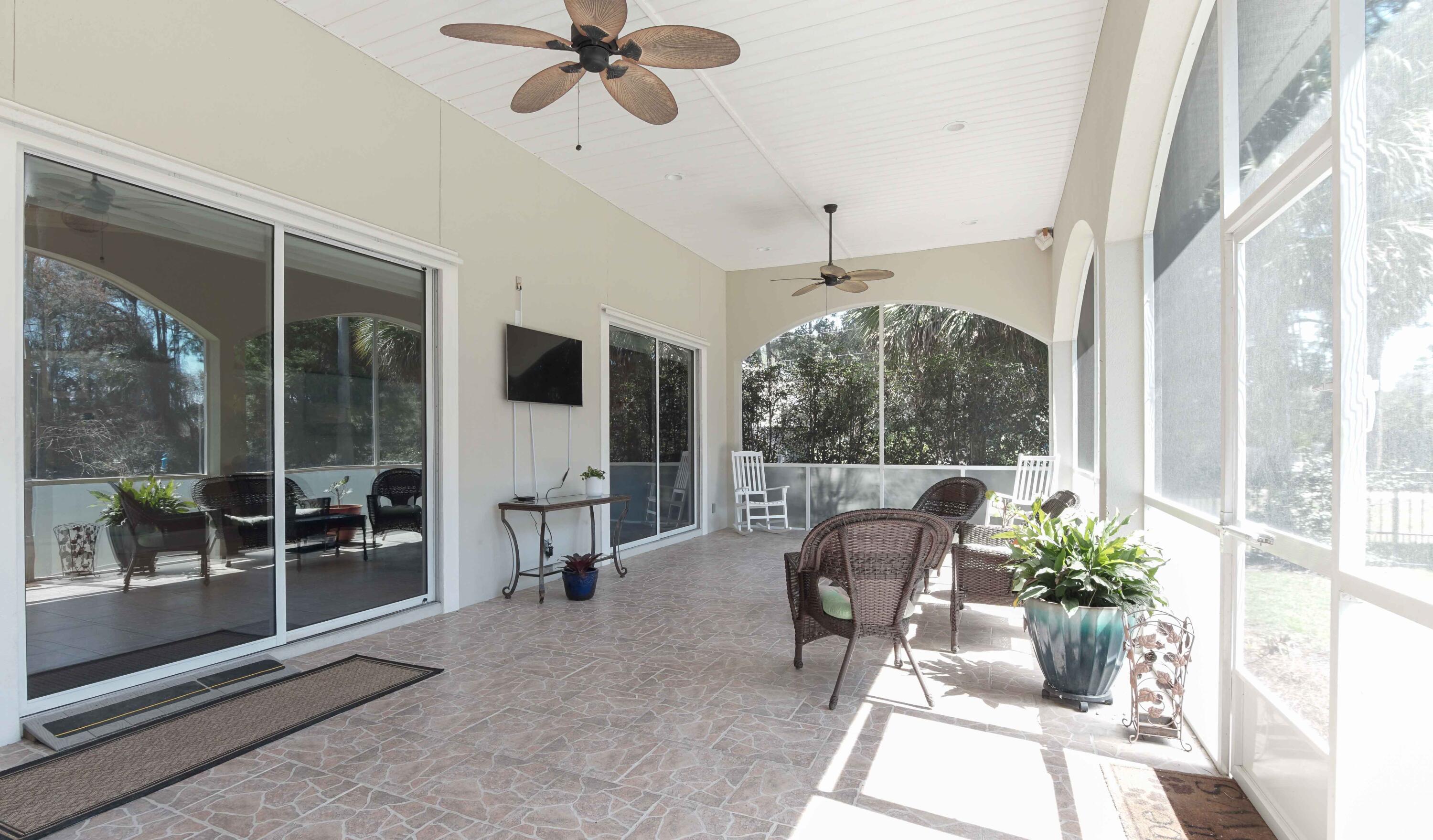 EMERALD LAKES PH 1 - Residential