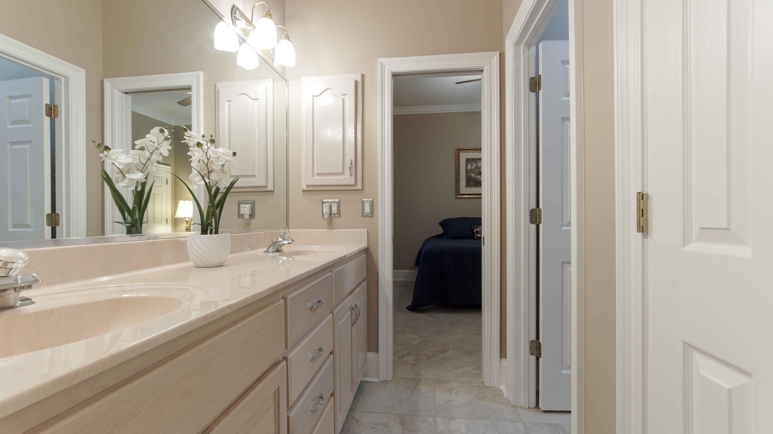 EMERALD LAKES PH 1 - Residential