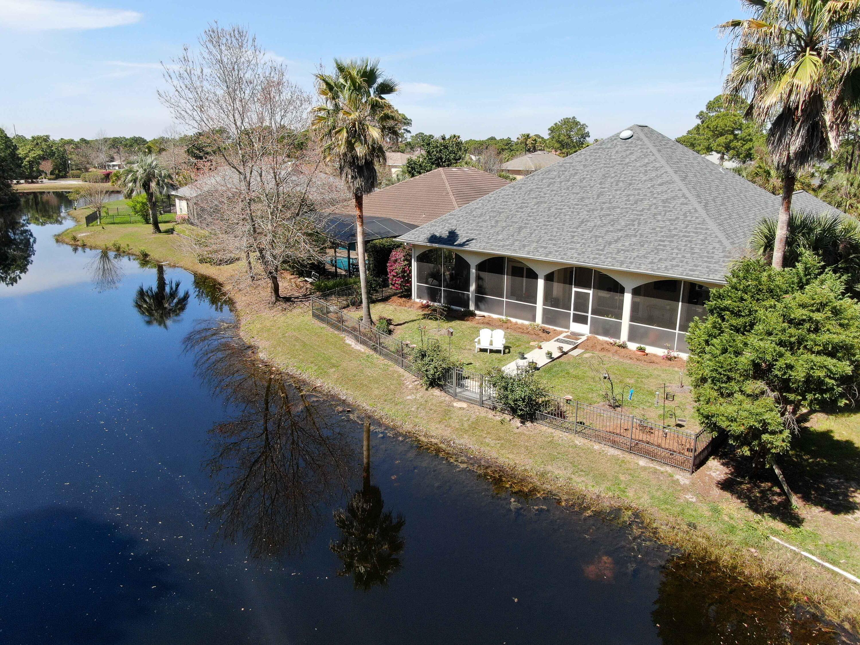 EMERALD LAKES PH 1 - Residential