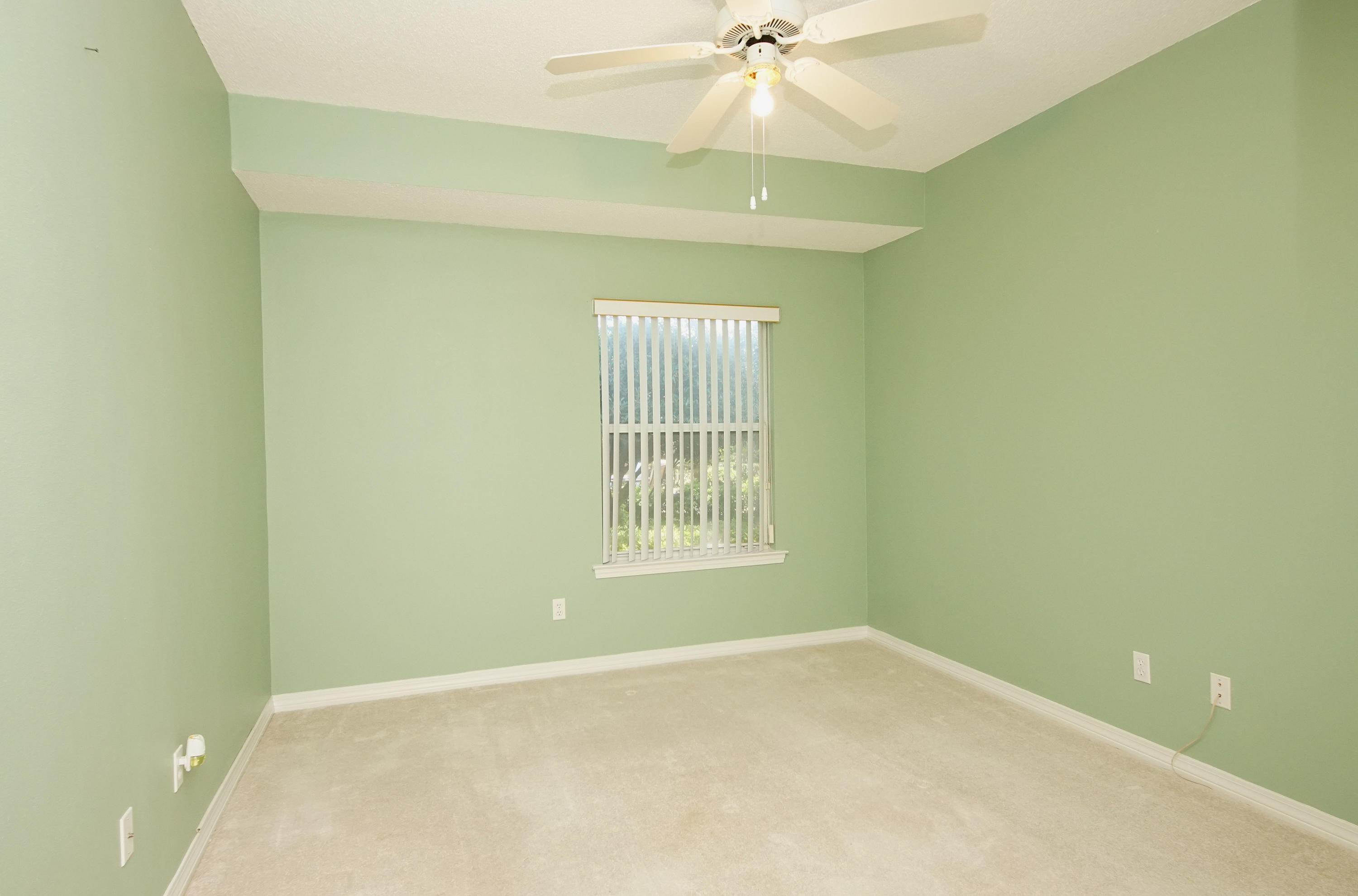 SHALIMAR POINTE S/D - Residential