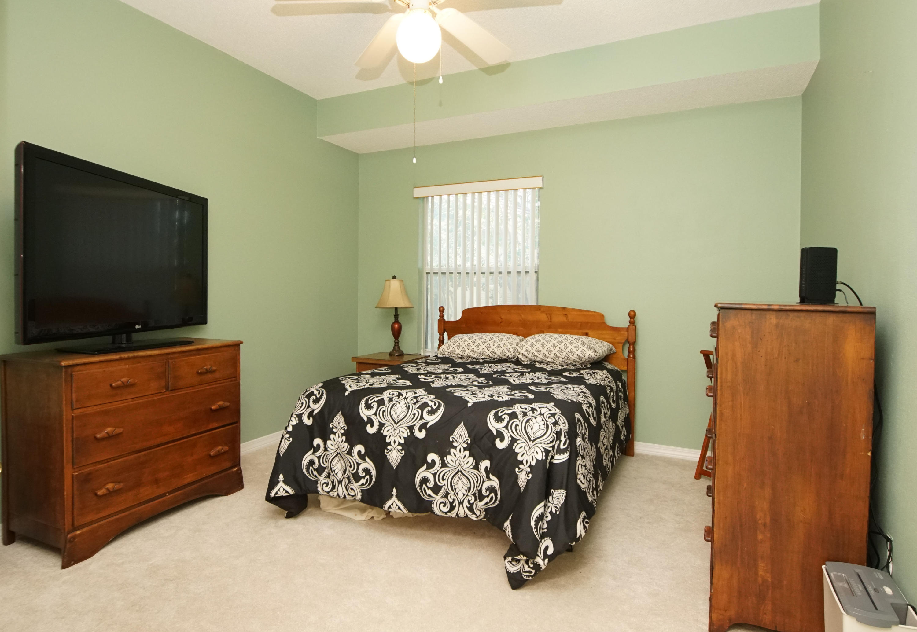 SHALIMAR POINTE S/D - Residential