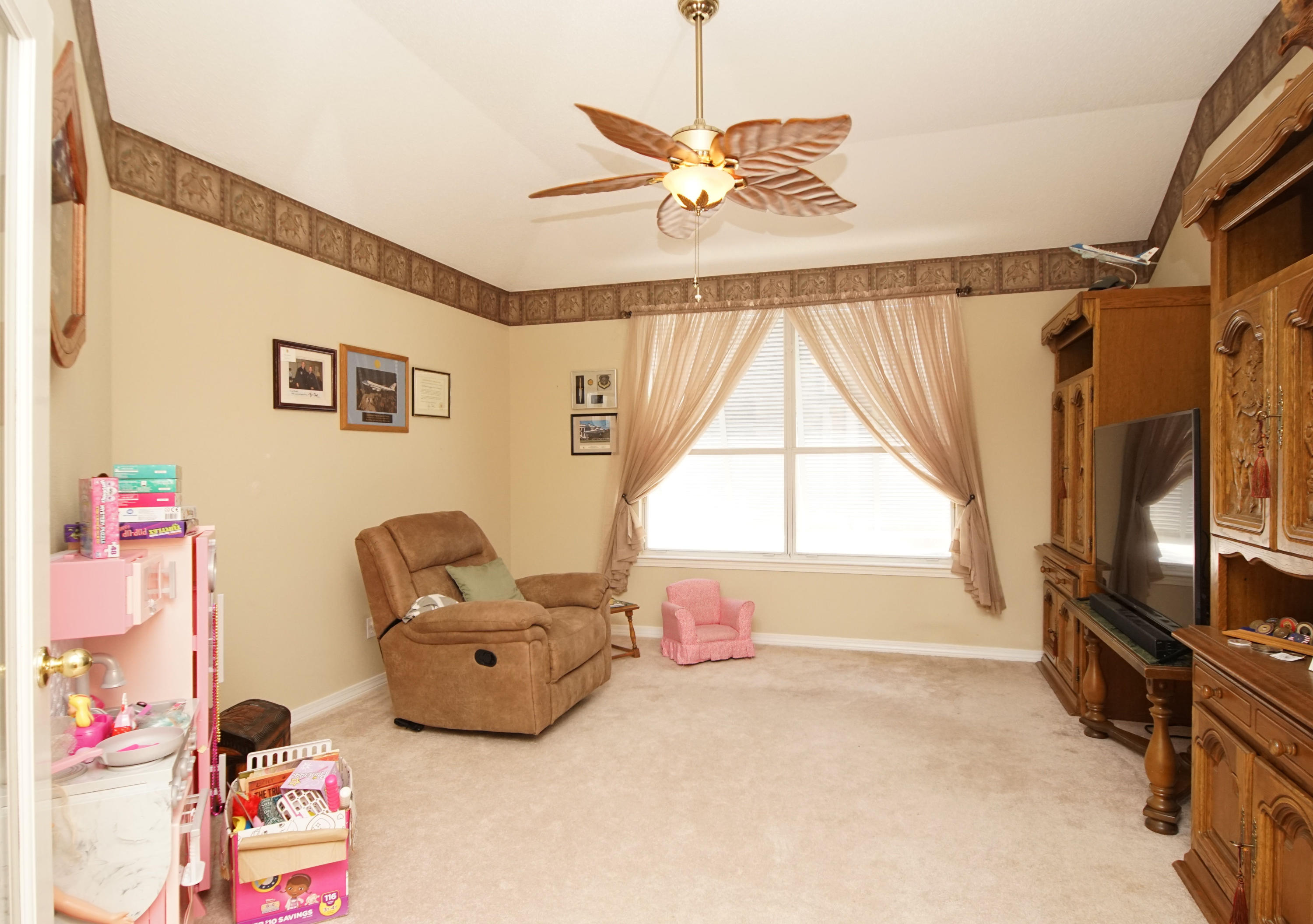 SHALIMAR POINTE S/D - Residential