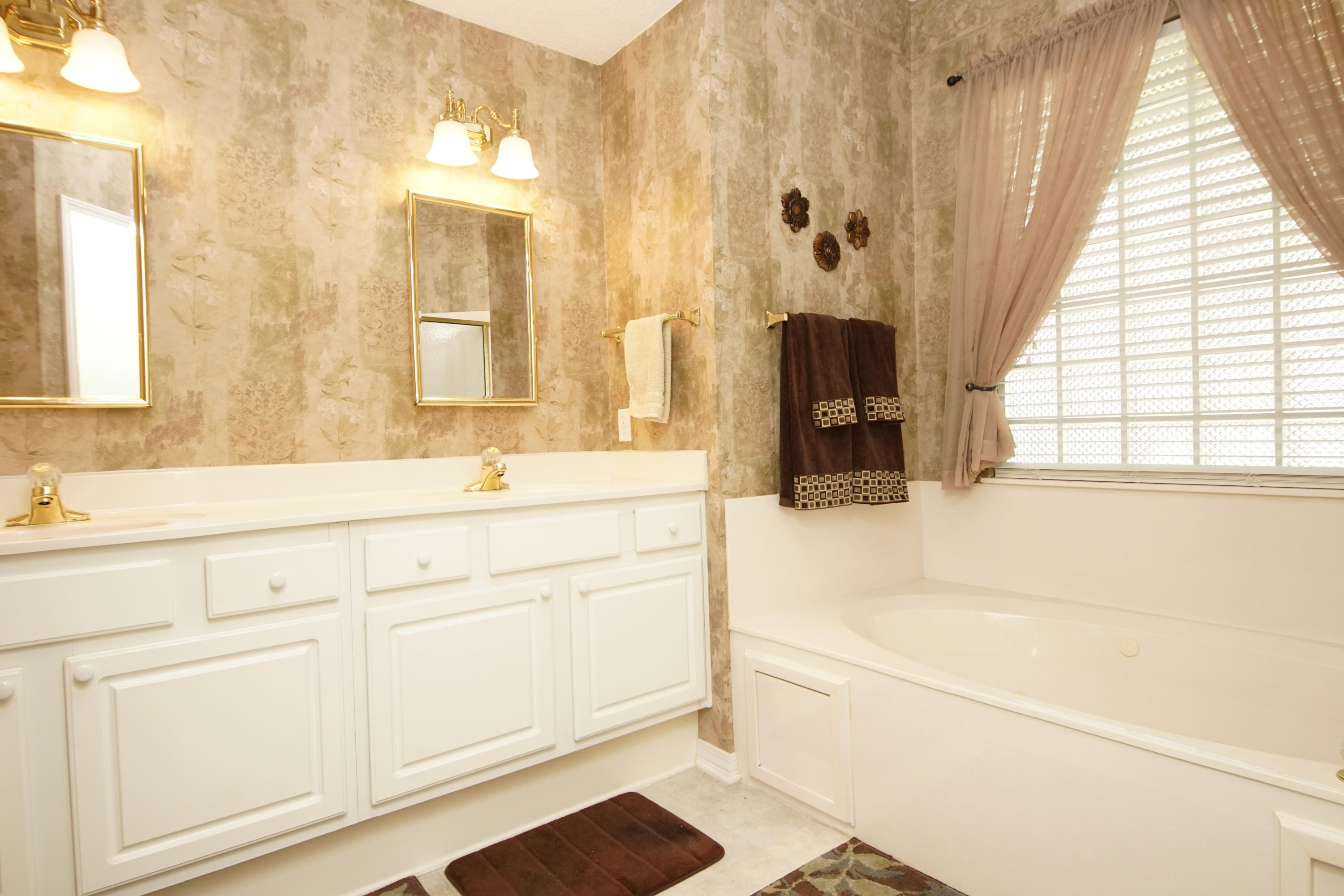 SHALIMAR POINTE S/D - Residential