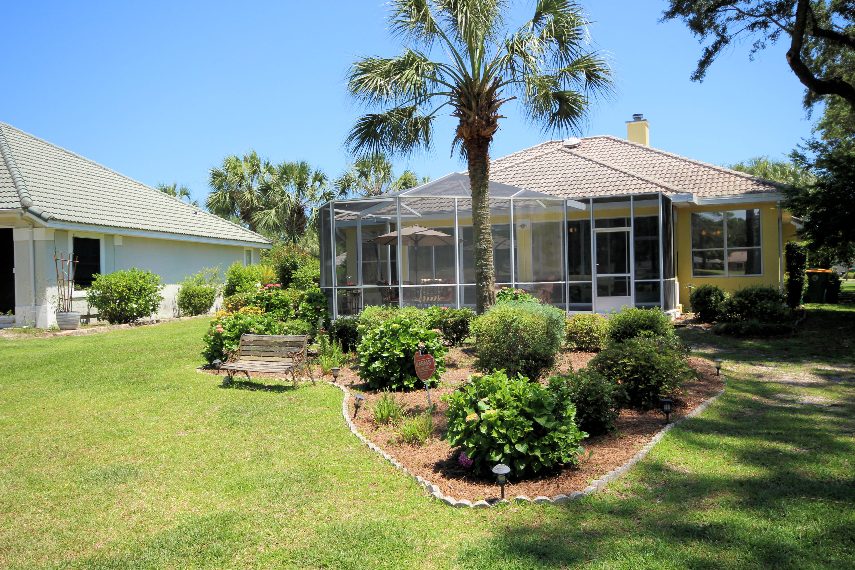 SHALIMAR POINTE S/D - Residential