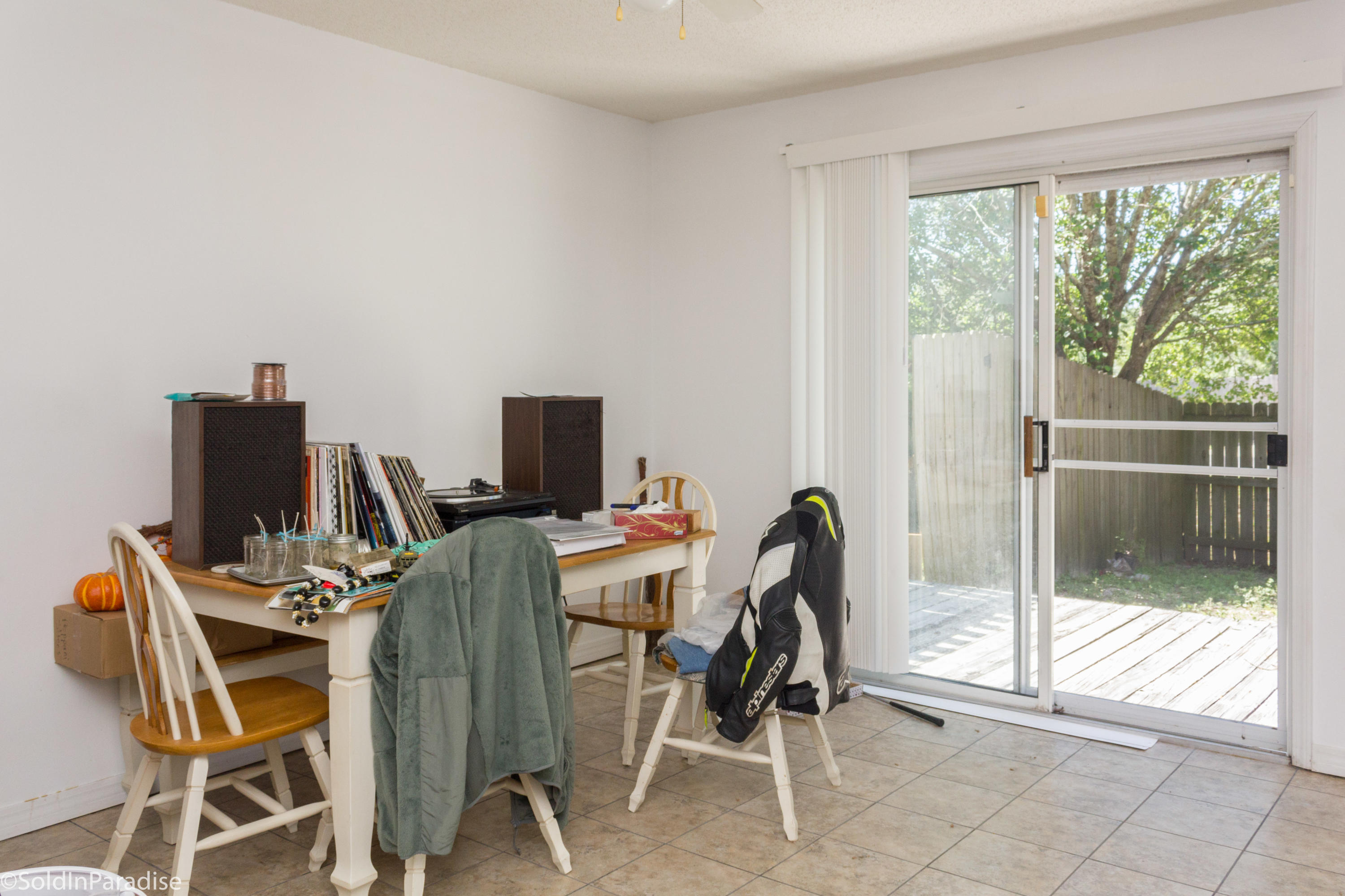 DOMENICAS COVE T/H - Residential