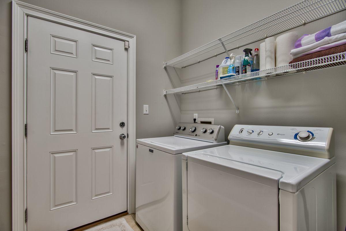 FAIRWAY VILLAS - Residential