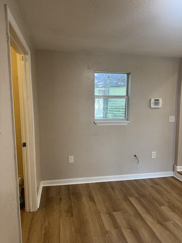 CRESTVIEW - Residential Lease