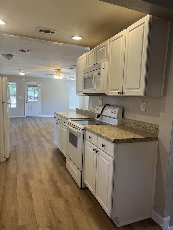 CRESTVIEW - Residential Lease