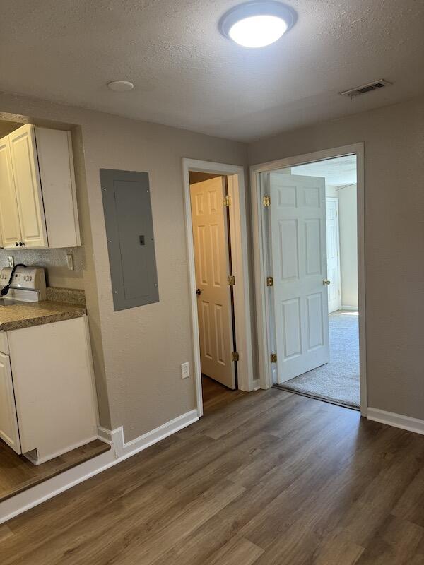 CRESTVIEW - Residential Lease