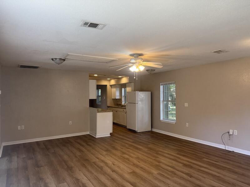 CRESTVIEW - Residential Lease
