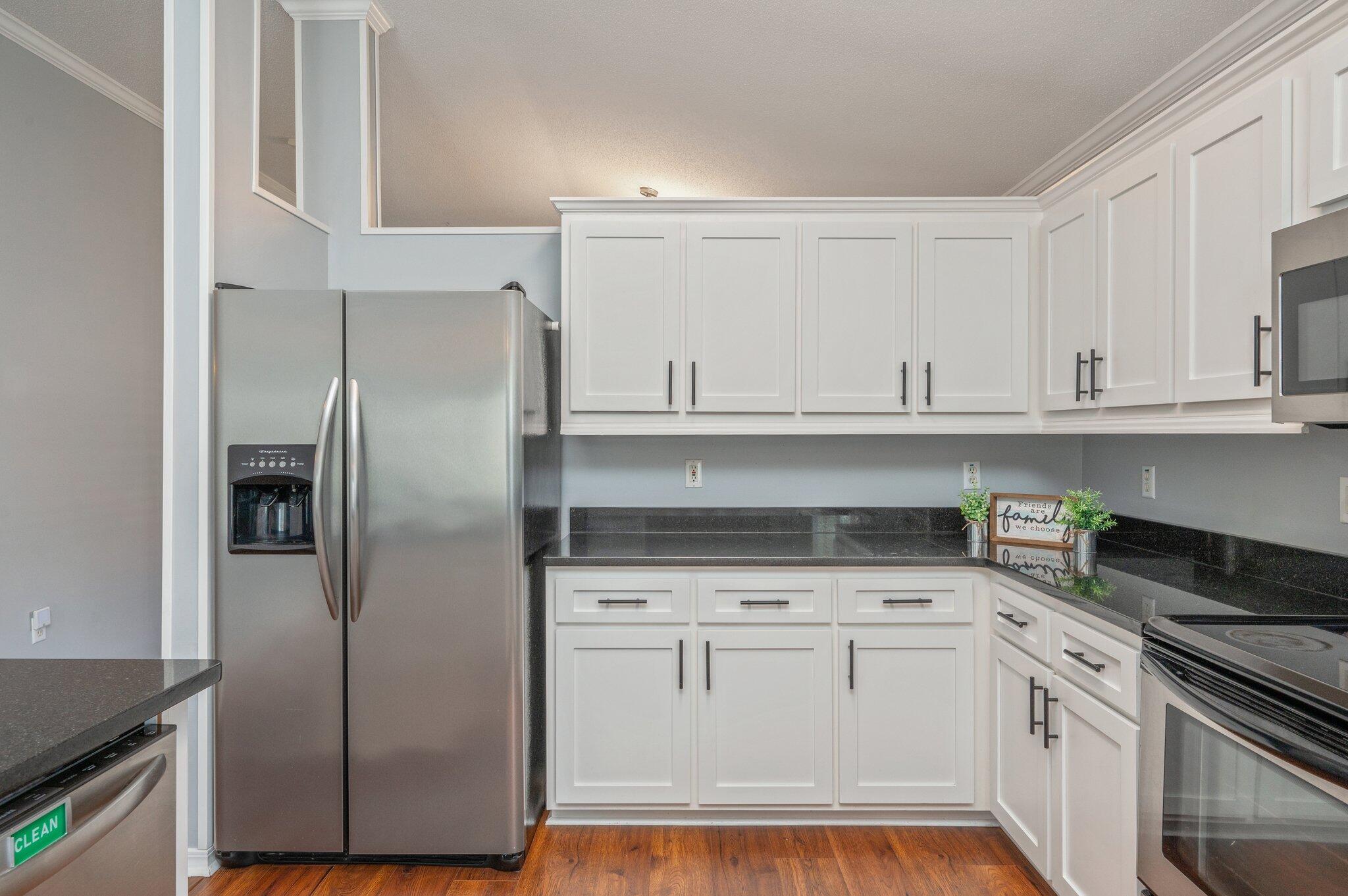 EMERALD VILLAGE S/D - Residential