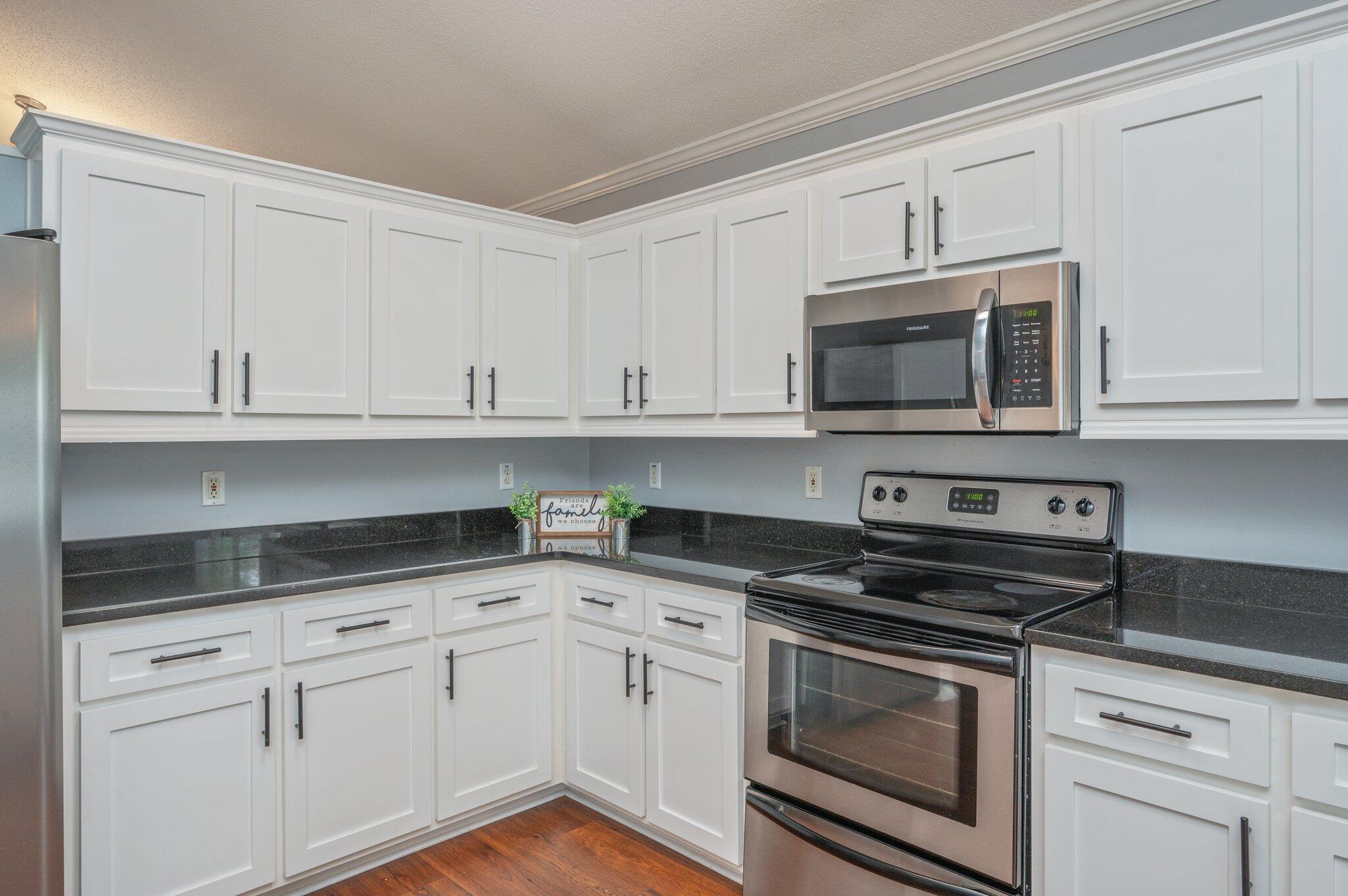 EMERALD VILLAGE S/D - Residential