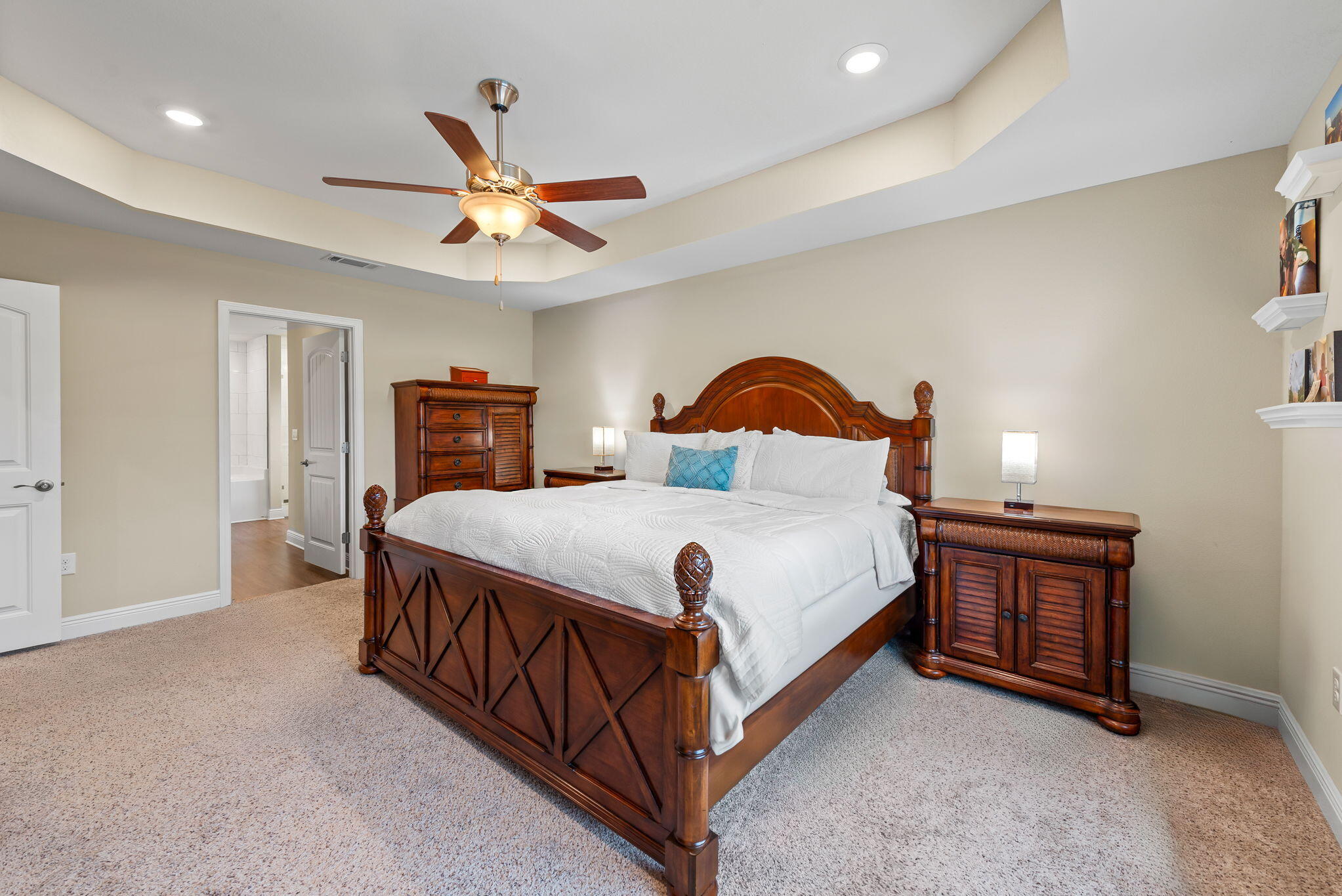 HIDDEN CREEK ESTATES AT HOLLEY BY THE SEA - Residential