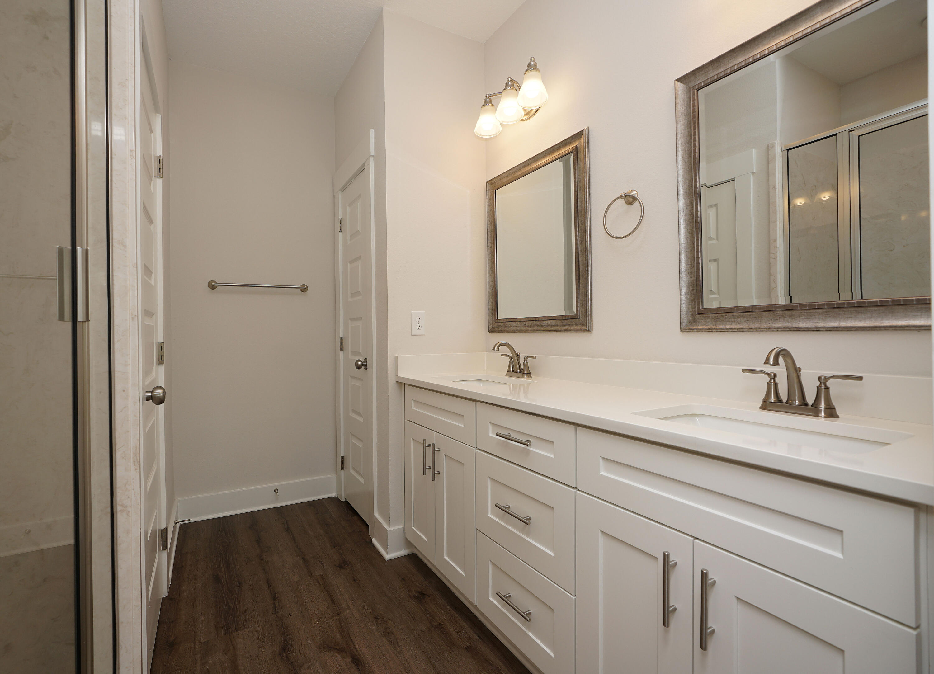 NICEVILLE (222200.00) - Residential