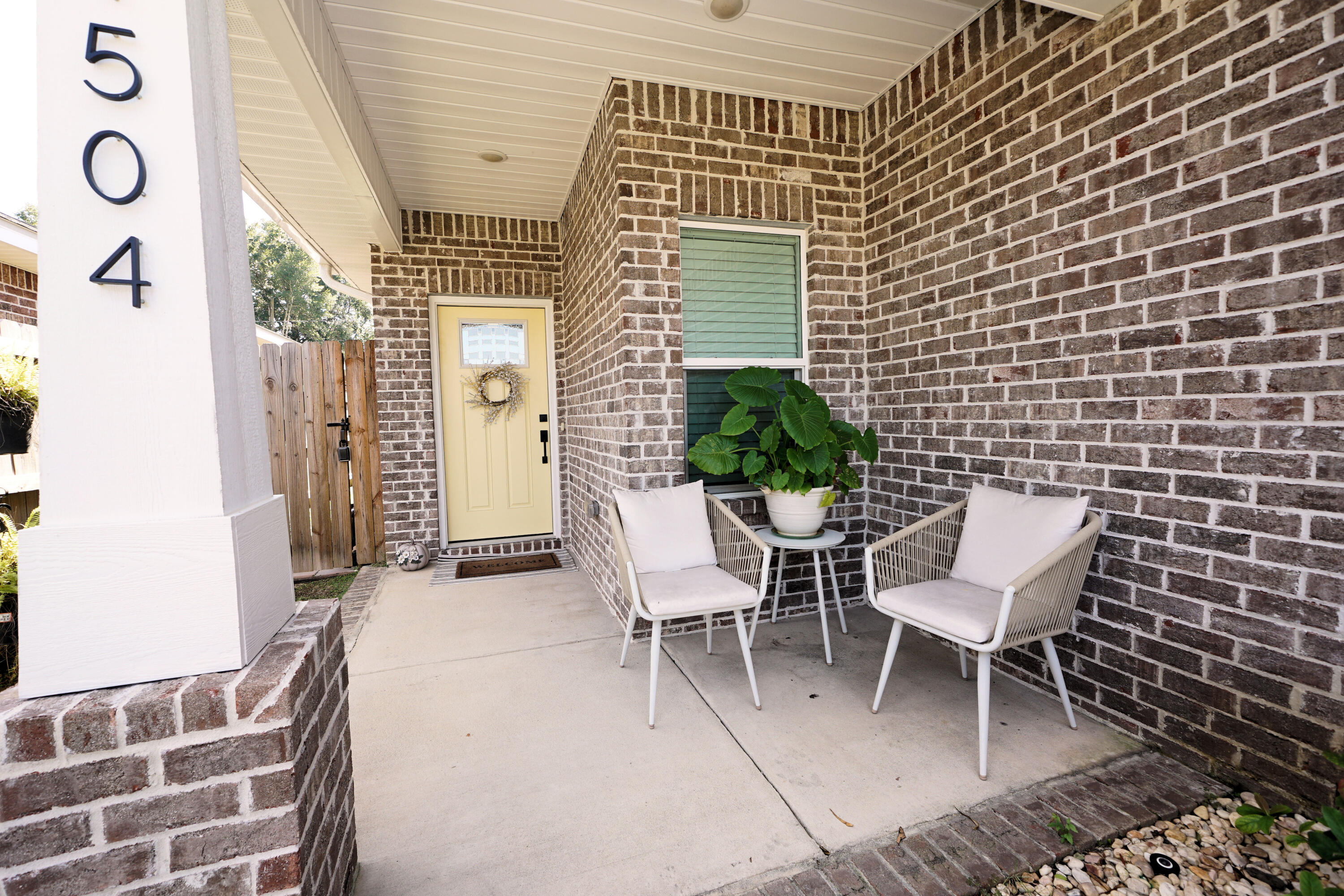 NICEVILLE (222200.00) - Residential