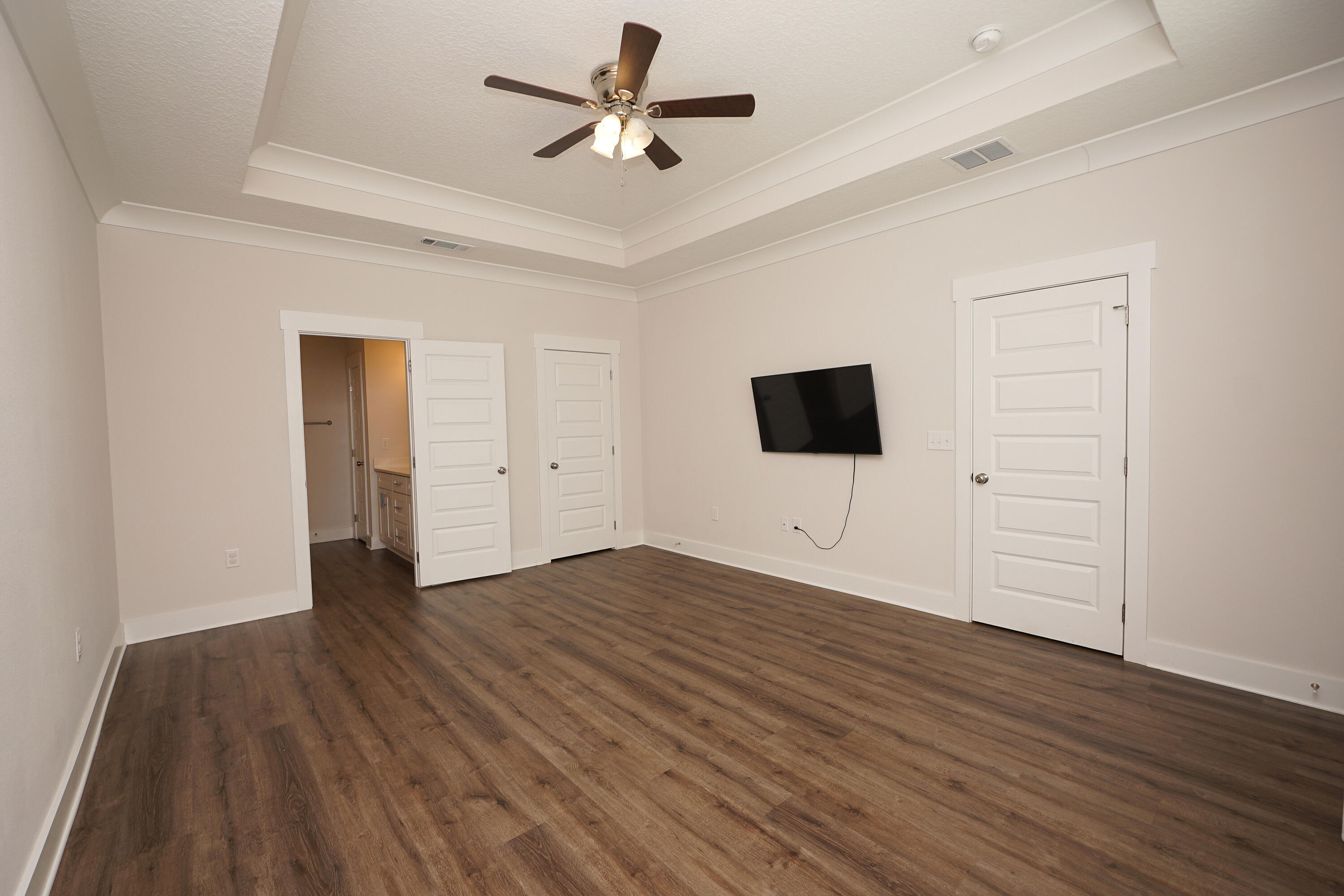 NICEVILLE (222200.00) - Residential