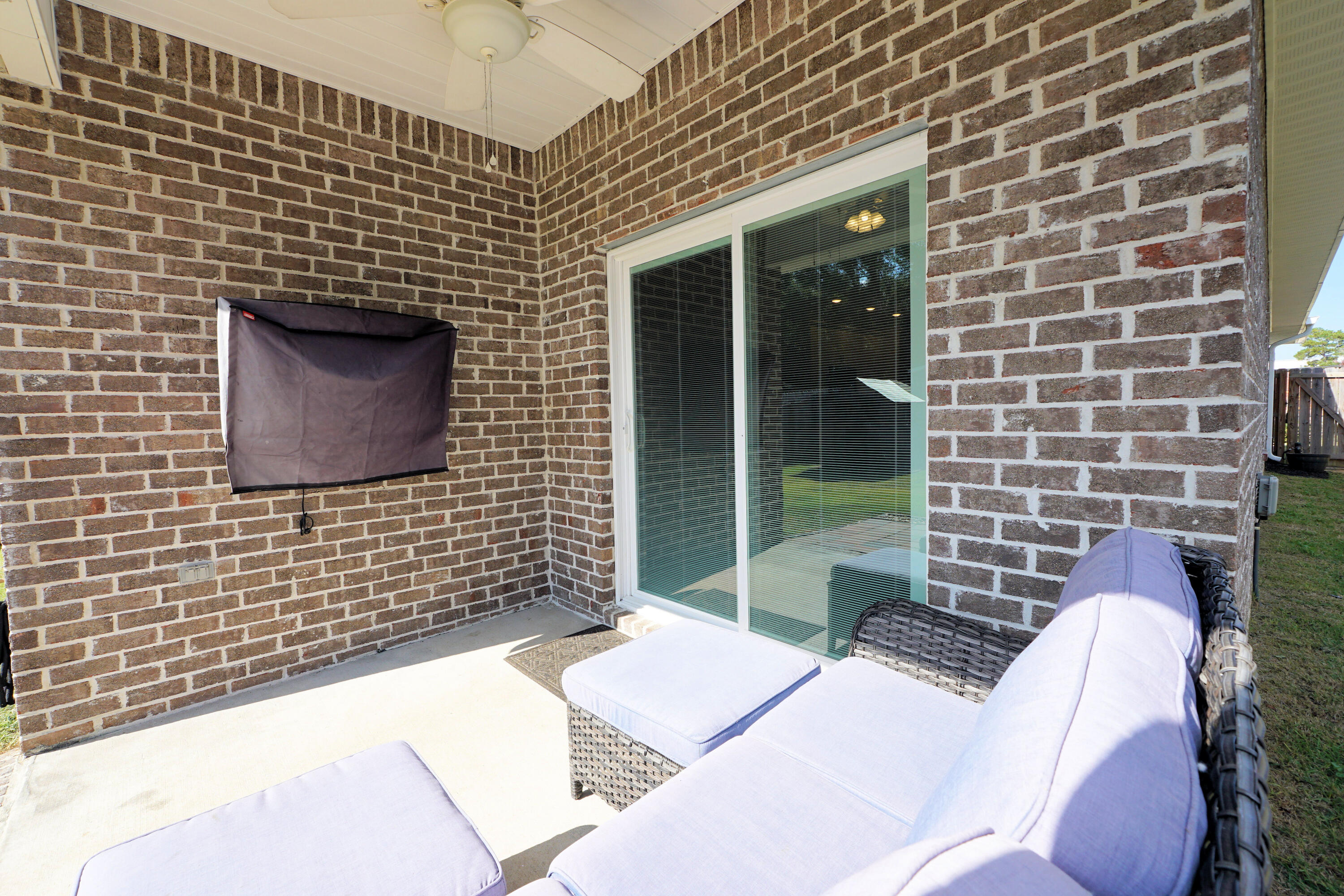 NICEVILLE (222200.00) - Residential