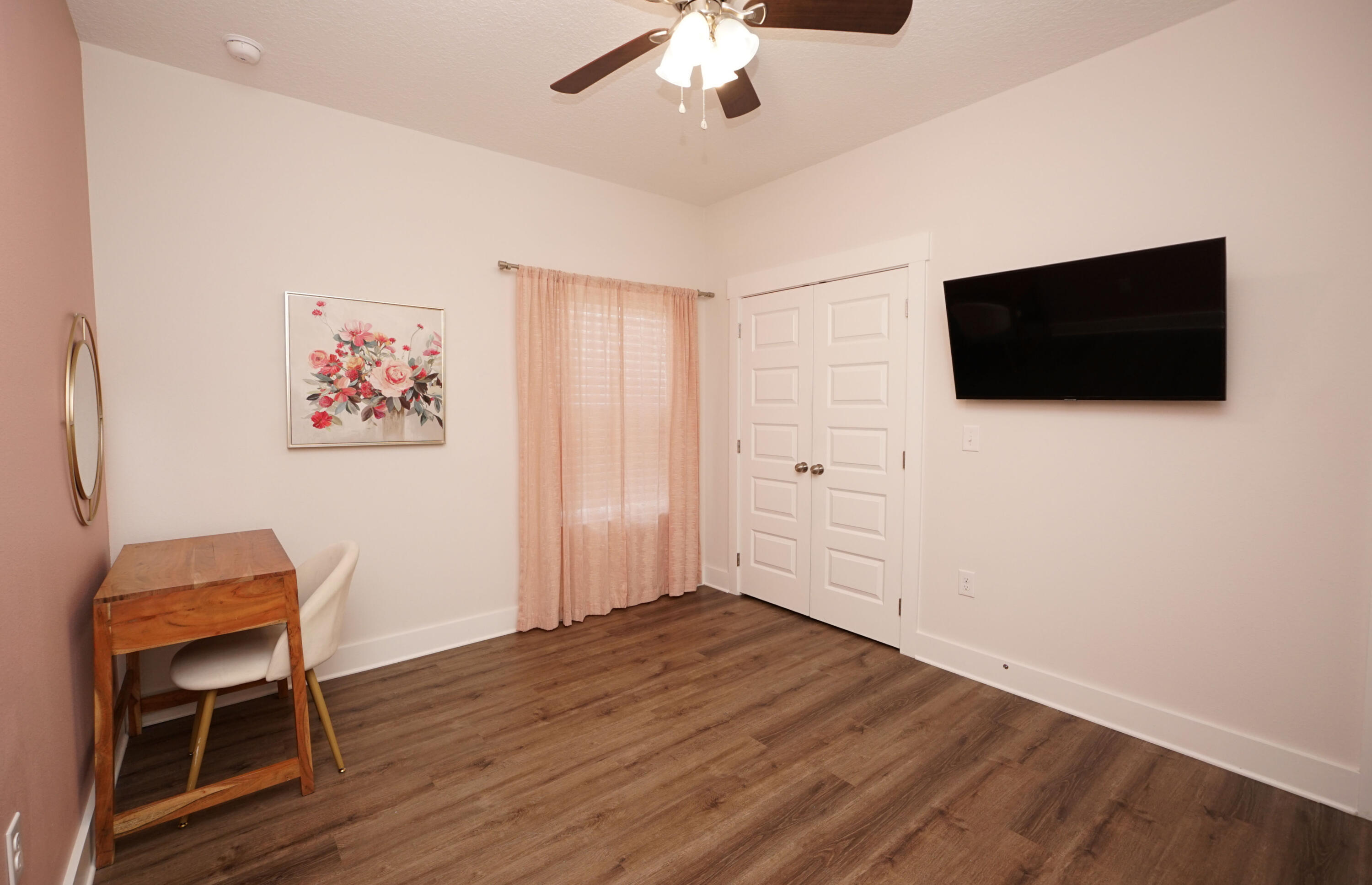 NICEVILLE (222200.00) - Residential