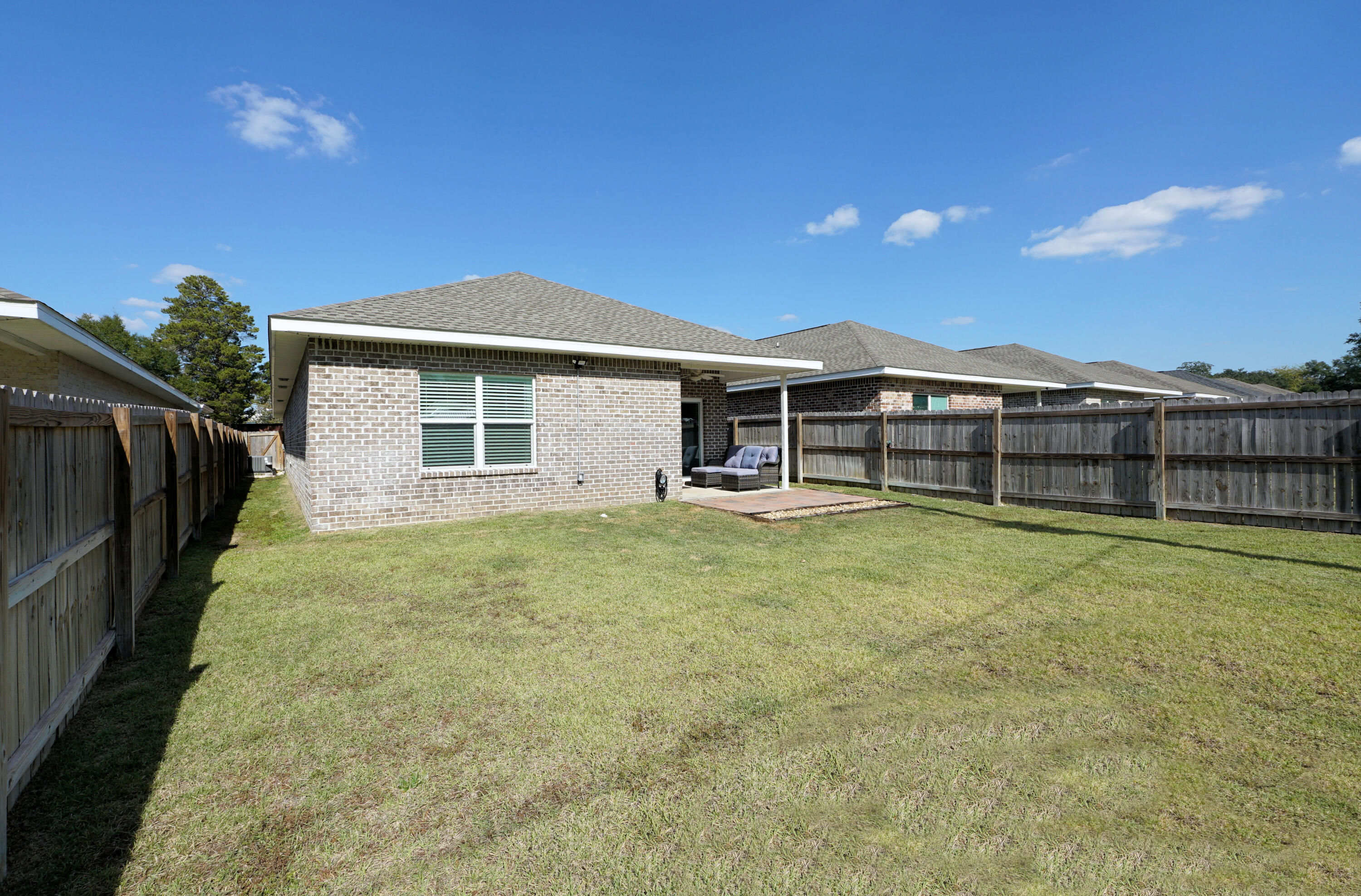 NICEVILLE (222200.00) - Residential