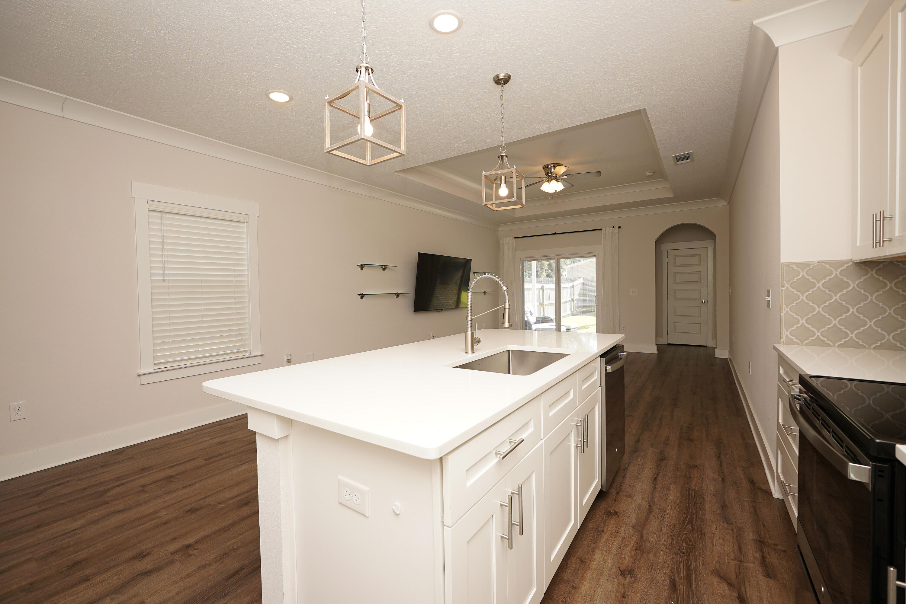 NICEVILLE (222200.00) - Residential