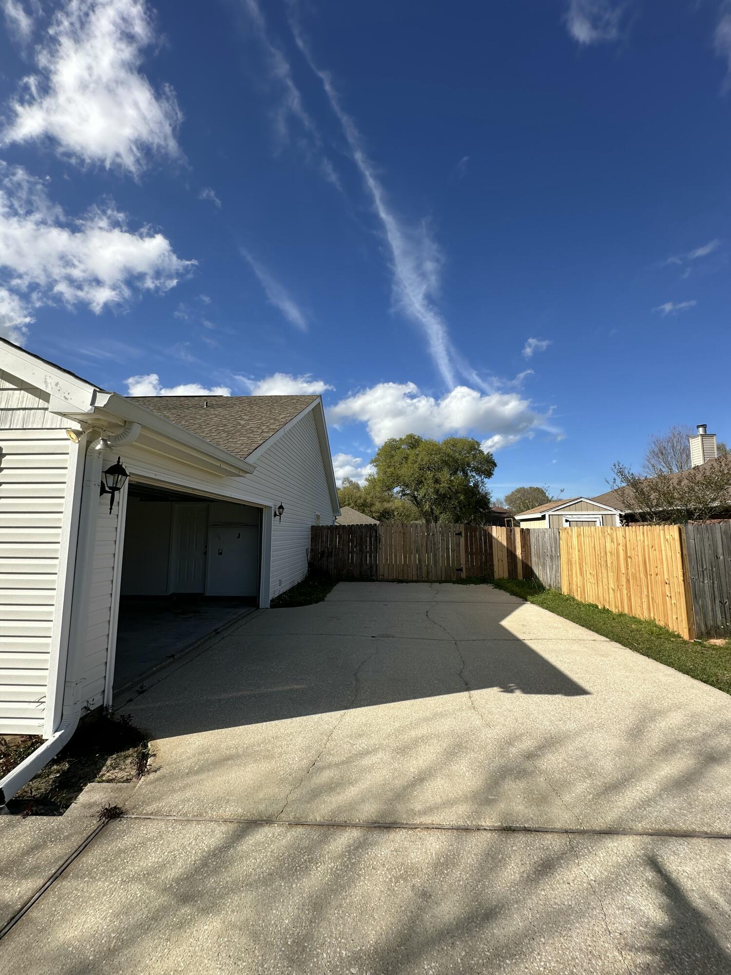 Berry Place - Residential Lease