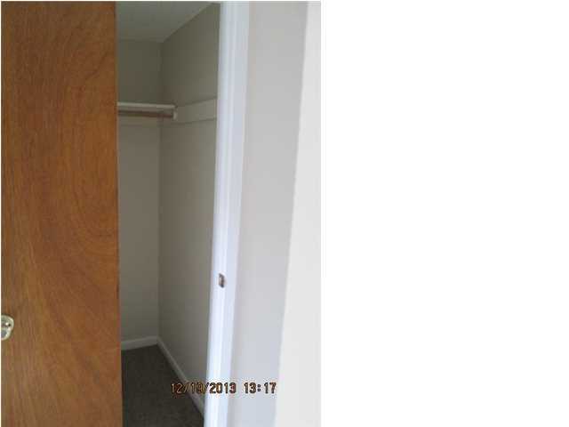 VIKING MANOR PH 1 - Residential Lease