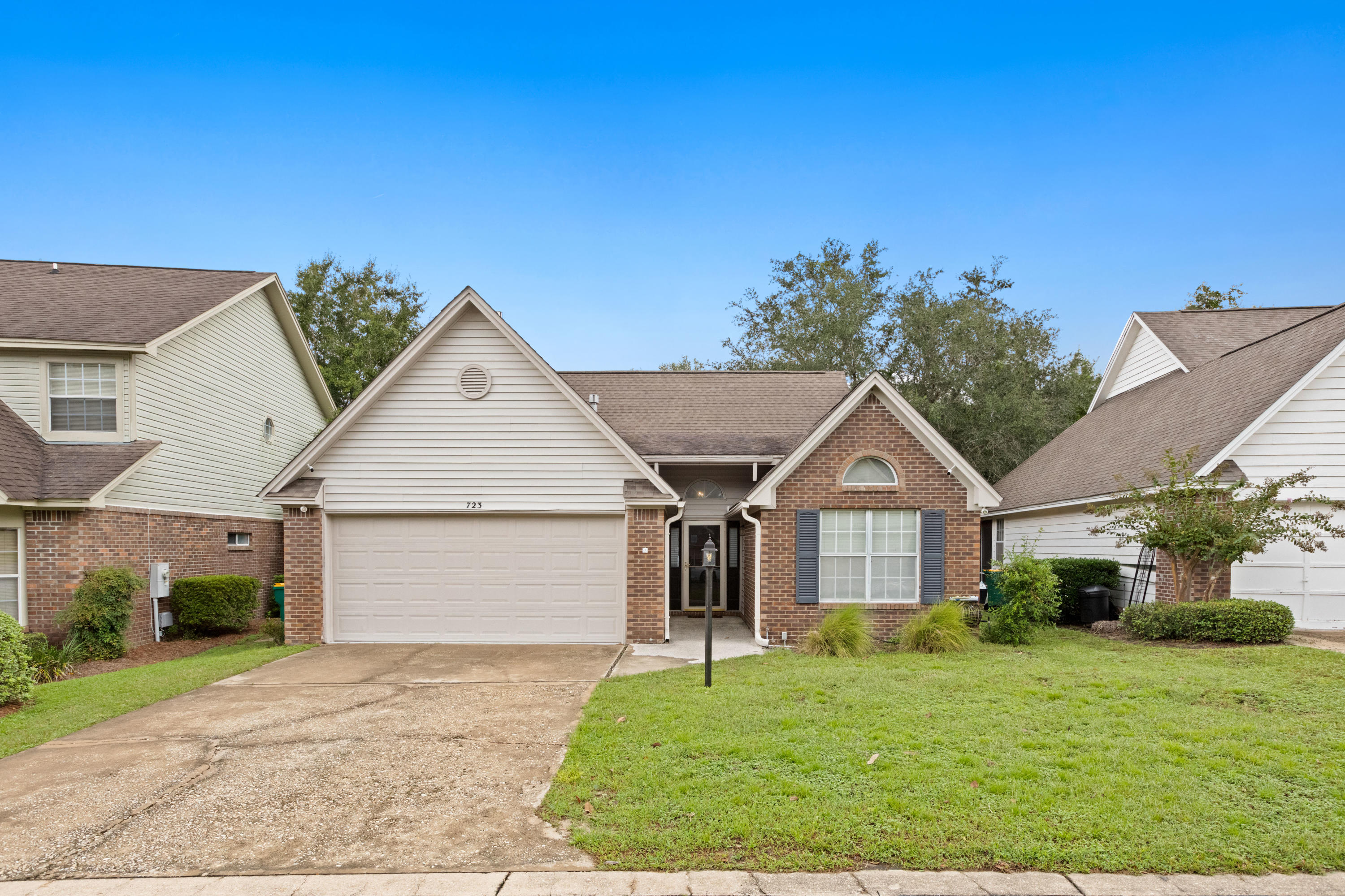 FAIRWAY LAKES PH 2 - Residential