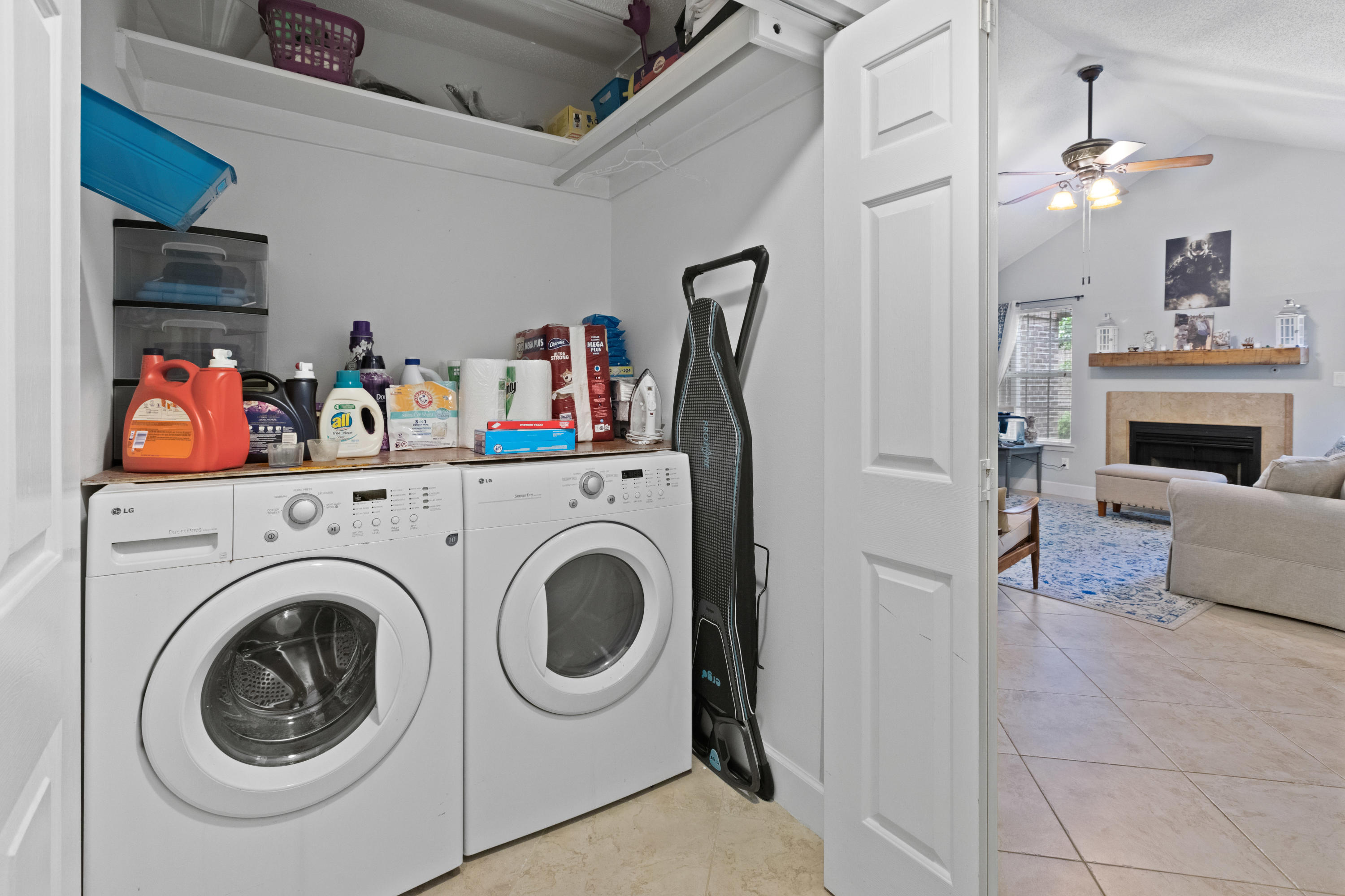 FAIRWAY LAKES PH 2 - Residential