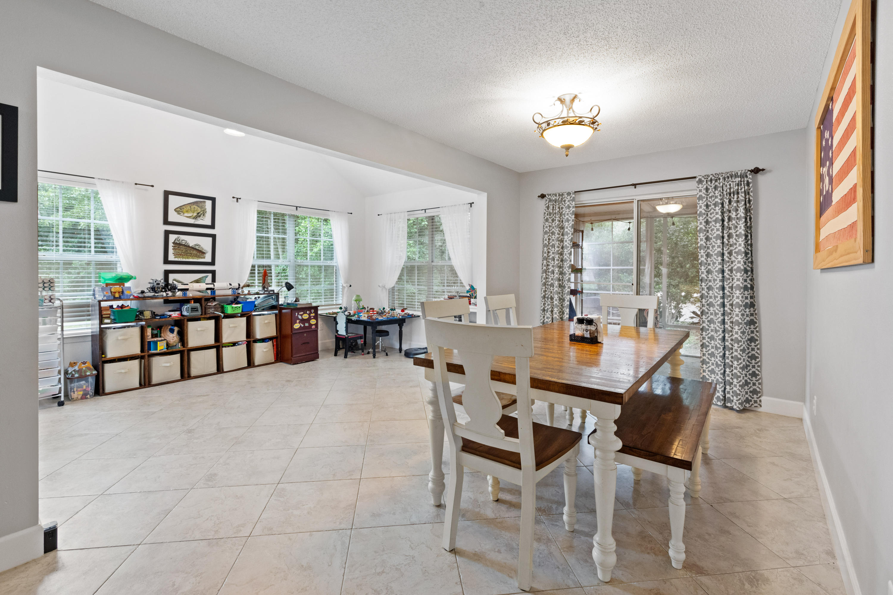 FAIRWAY LAKES PH 2 - Residential