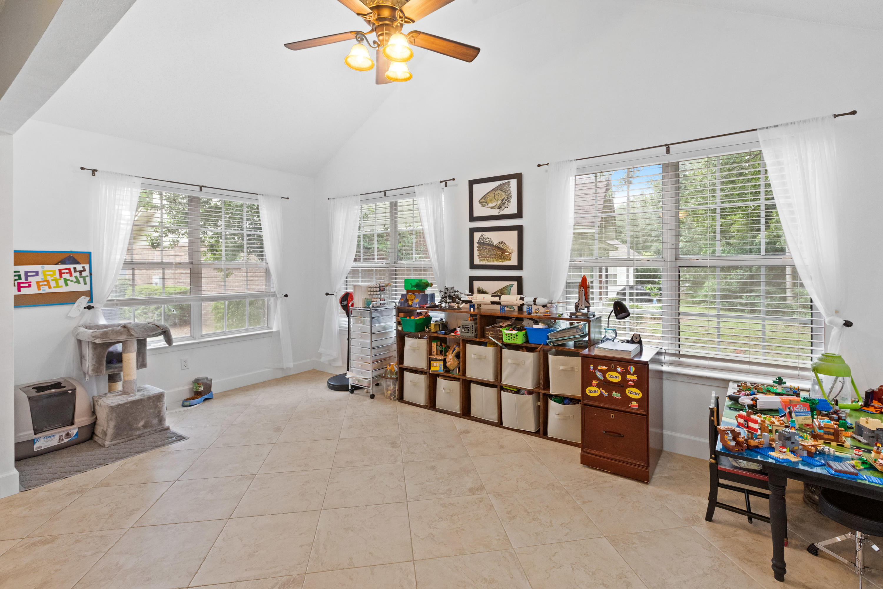 FAIRWAY LAKES PH 2 - Residential