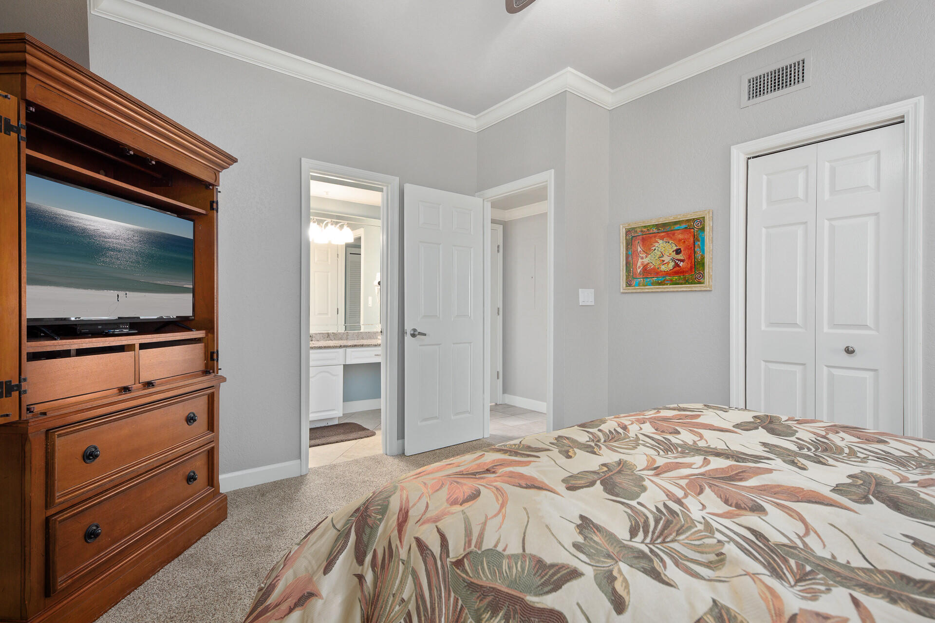SUMMERCHASE CONDOInn at Crystal Beach - Residential