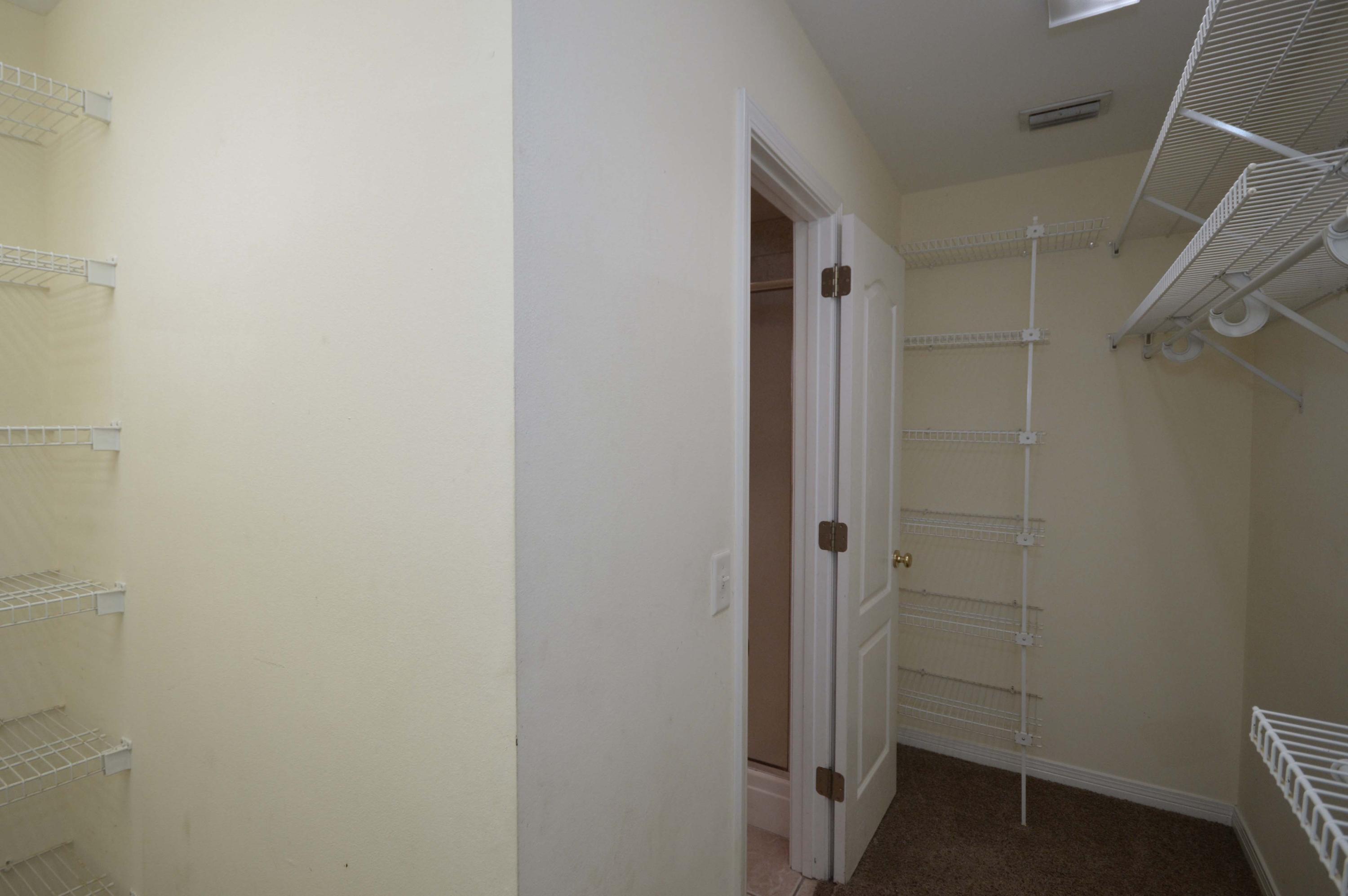 SANTA ROSA SHORES - Residential