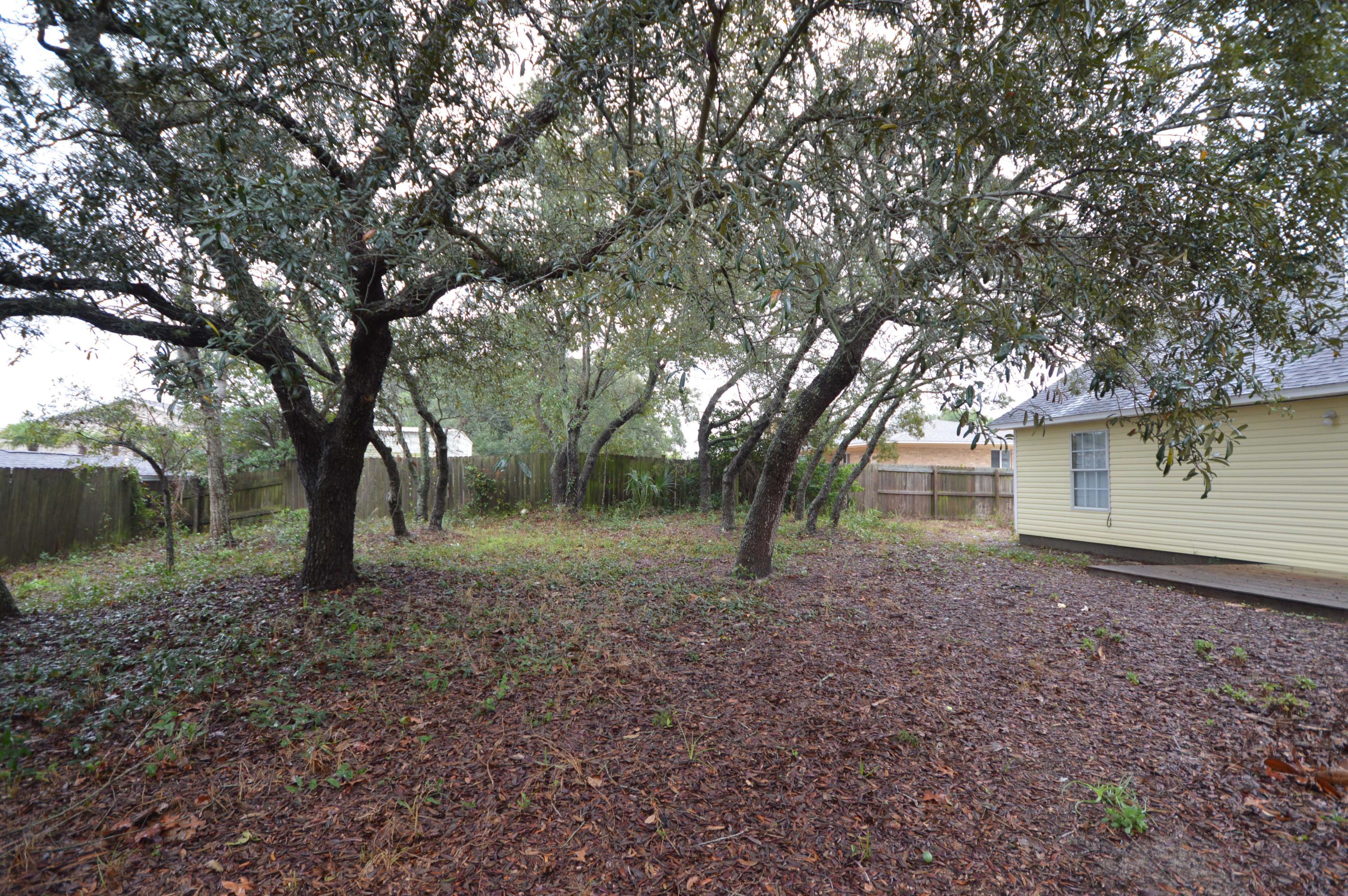 SANTA ROSA SHORES - Residential