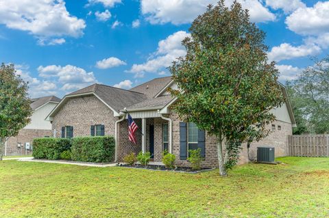 Photo of 5275 Moore Loop, Crestview, FL 32536 (MLS # 988603) Photo of 5275 Moore Loop, Crestview, FL 32536 (MLS # 988603)