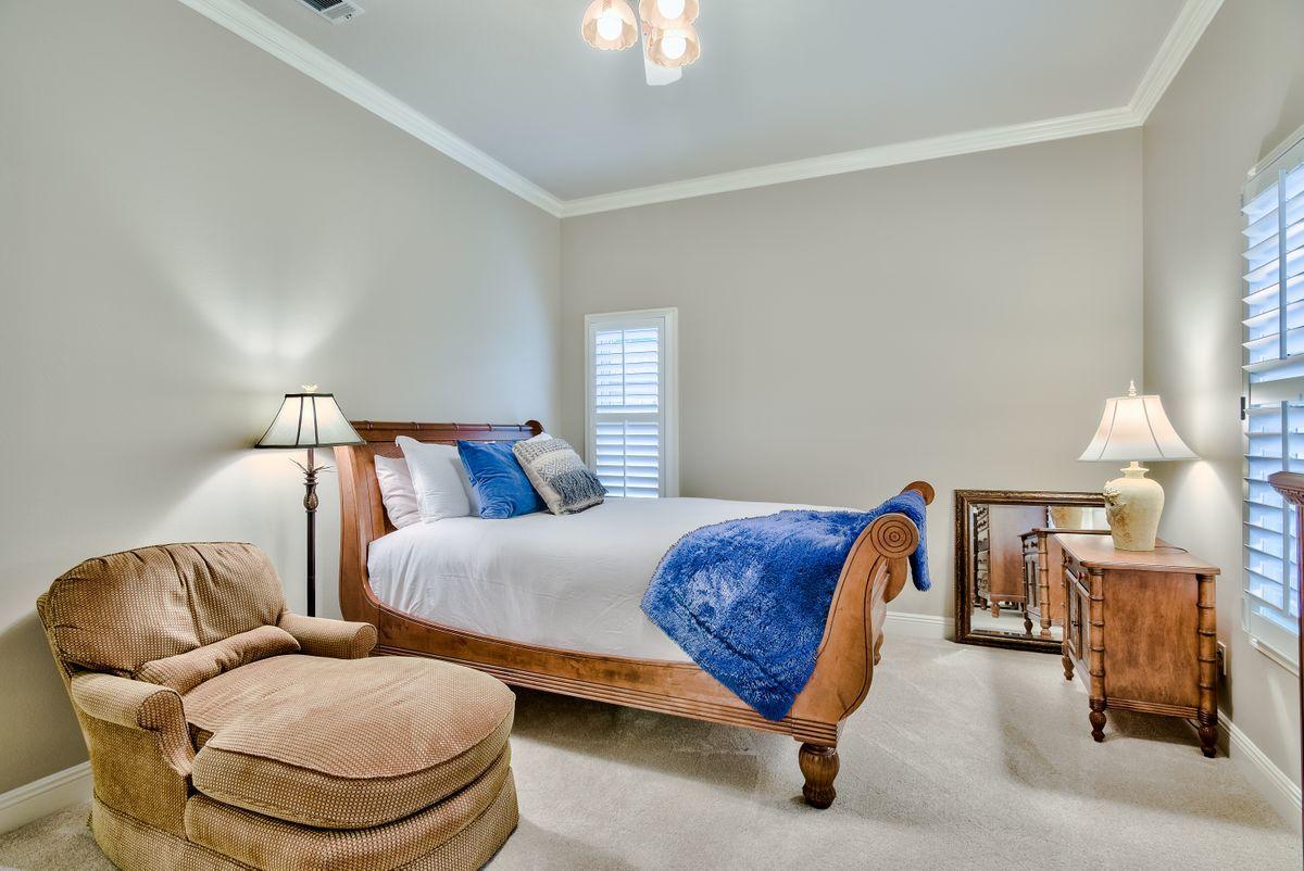 TROON DRIVE - Residential