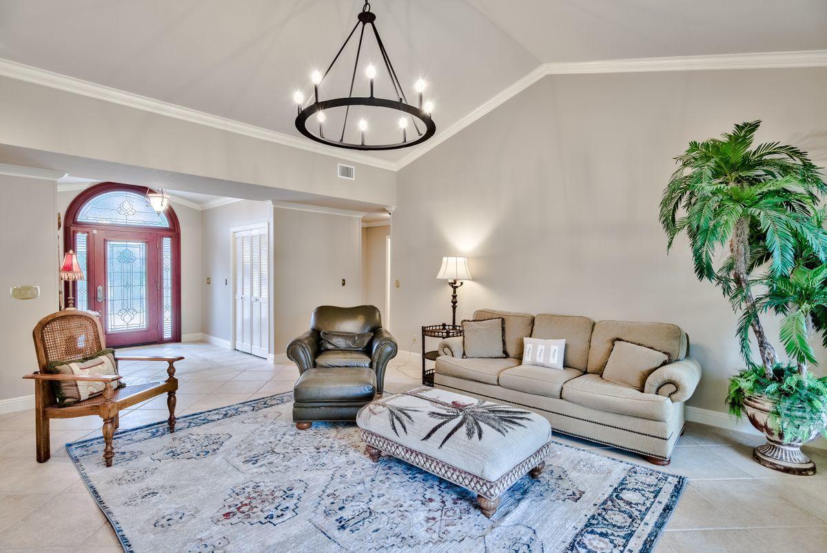 TROON DRIVE - Residential