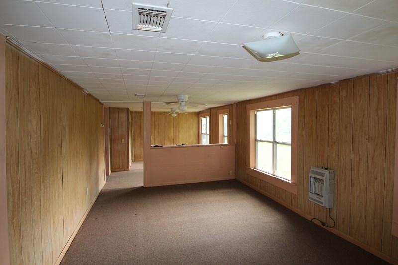 LAUREL HILL - Residential