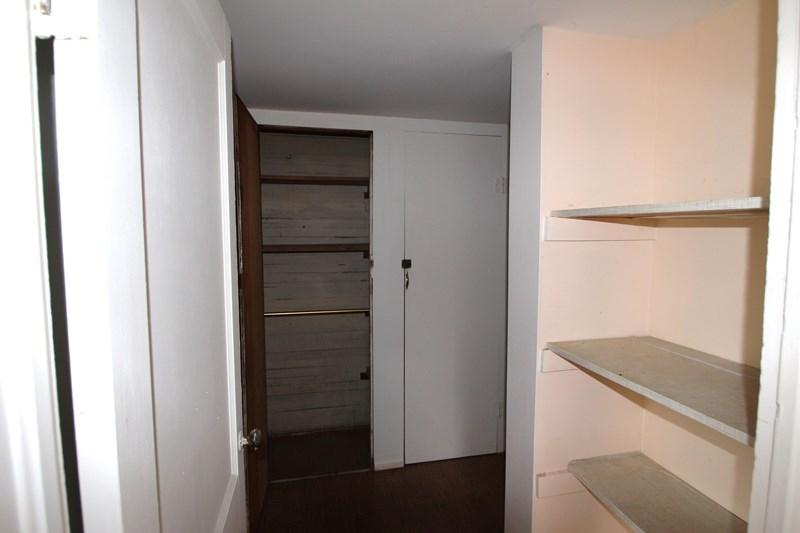 LAUREL HILL - Residential