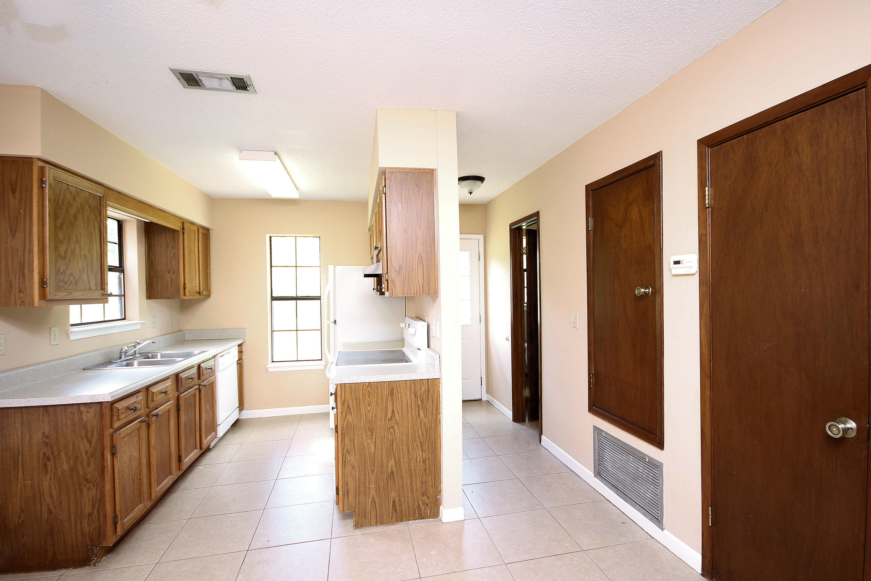 KELLY HILL ESTATES - Residential