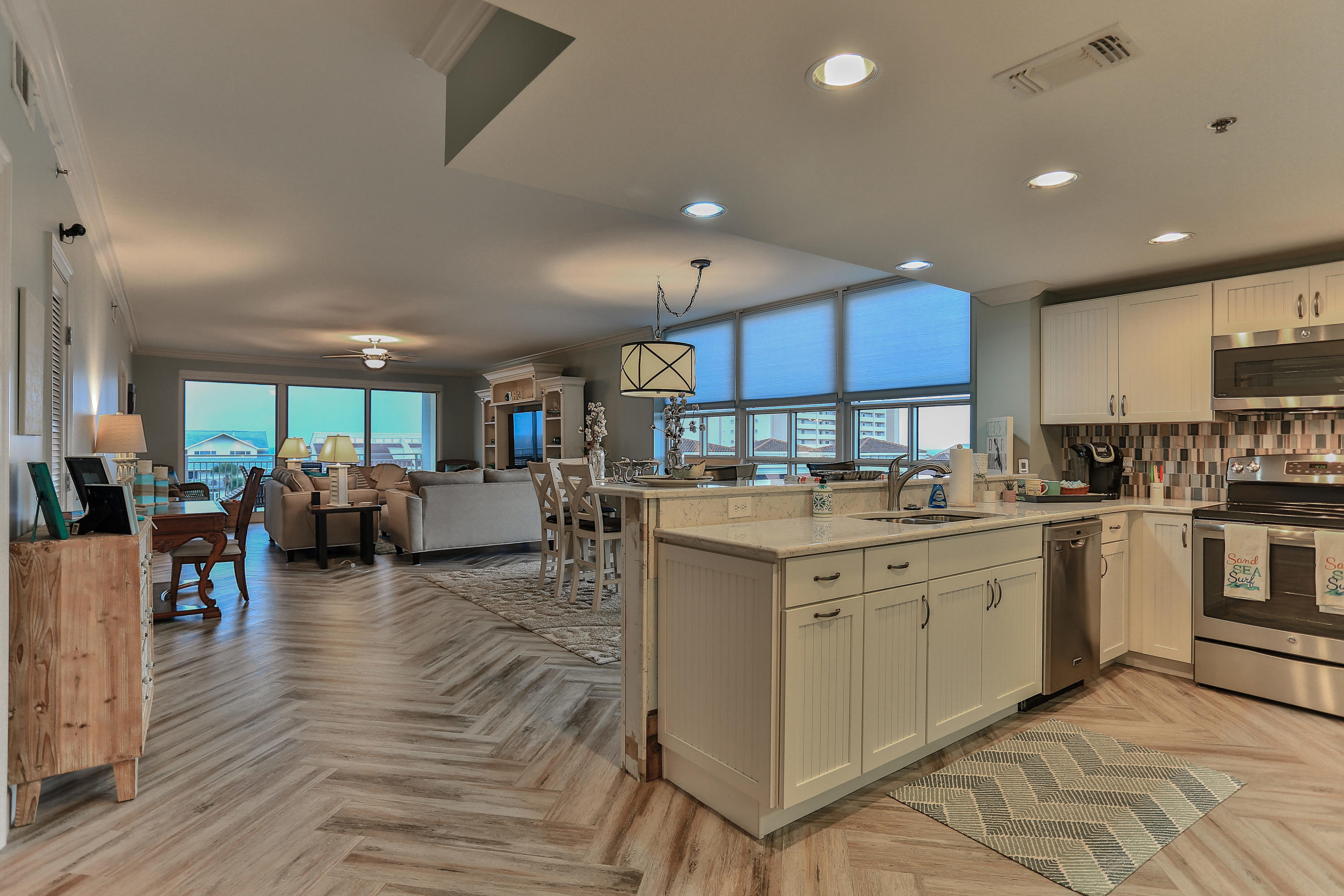 STERLING SHORES - Residential