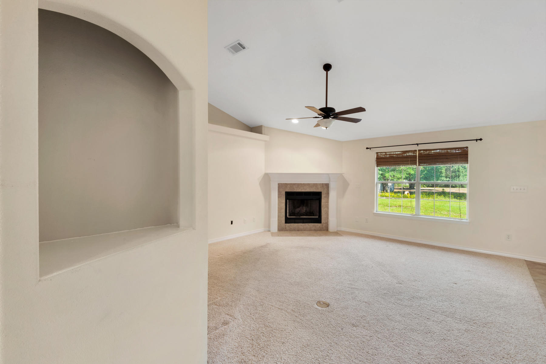 HOLLEY BY THE SEA - Residential