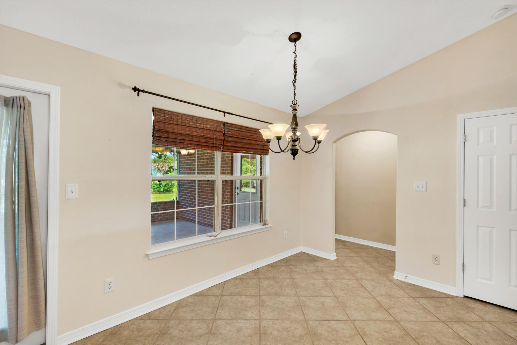 HOLLEY BY THE SEA - Residential