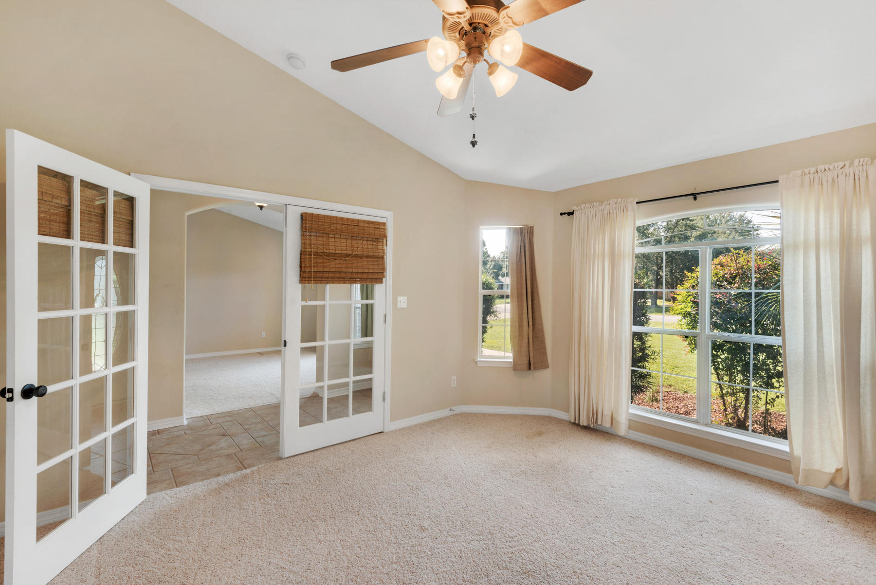 HOLLEY BY THE SEA - Residential