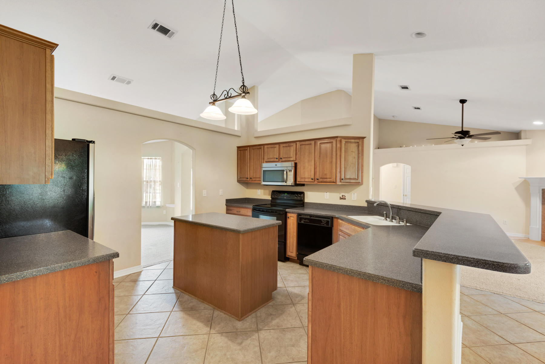 HOLLEY BY THE SEA - Residential