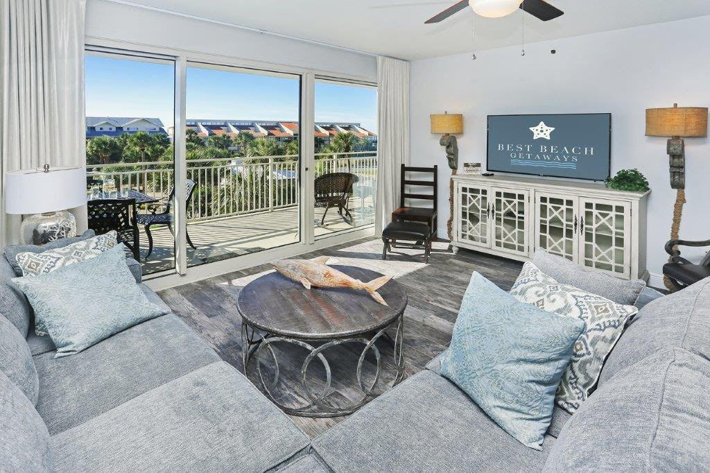 STERLING SHORES - Residential