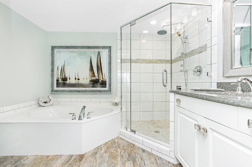 STERLING SHORES - Residential